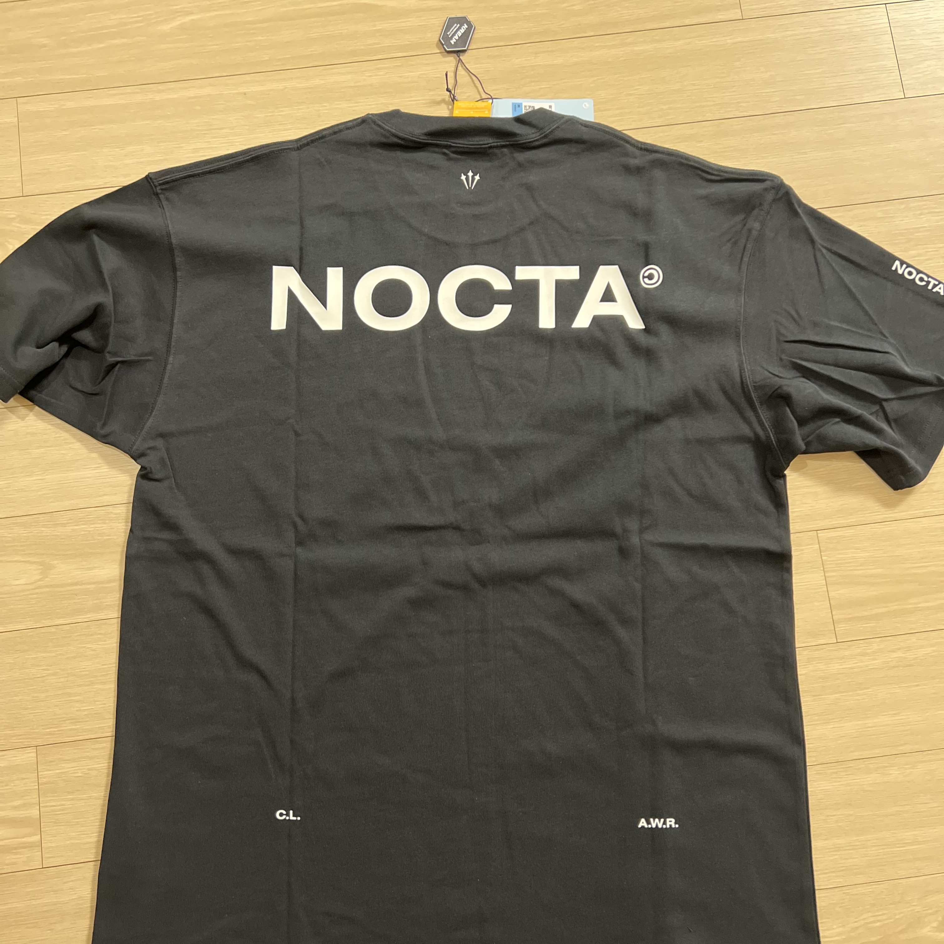 Nike x Drake Nocta Max 90 T-Shirt Black (FN7663-010) 착용 스타일 - 6
