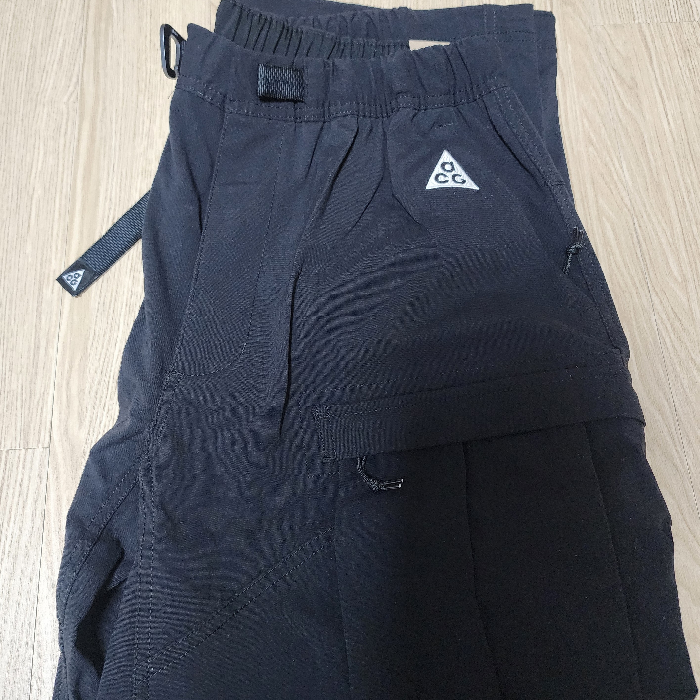 Nike ACG Smith Summit Cargo Pants Black Anthracite - Asia 착용 스타일