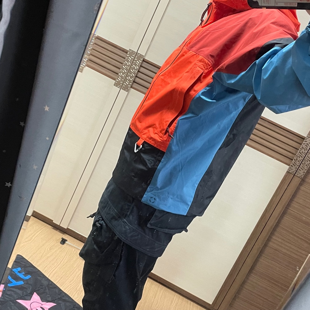 Nike ACG Storm-Fit ADV Chain of Craters Jacket Light Stone - Asia 착용 스타일