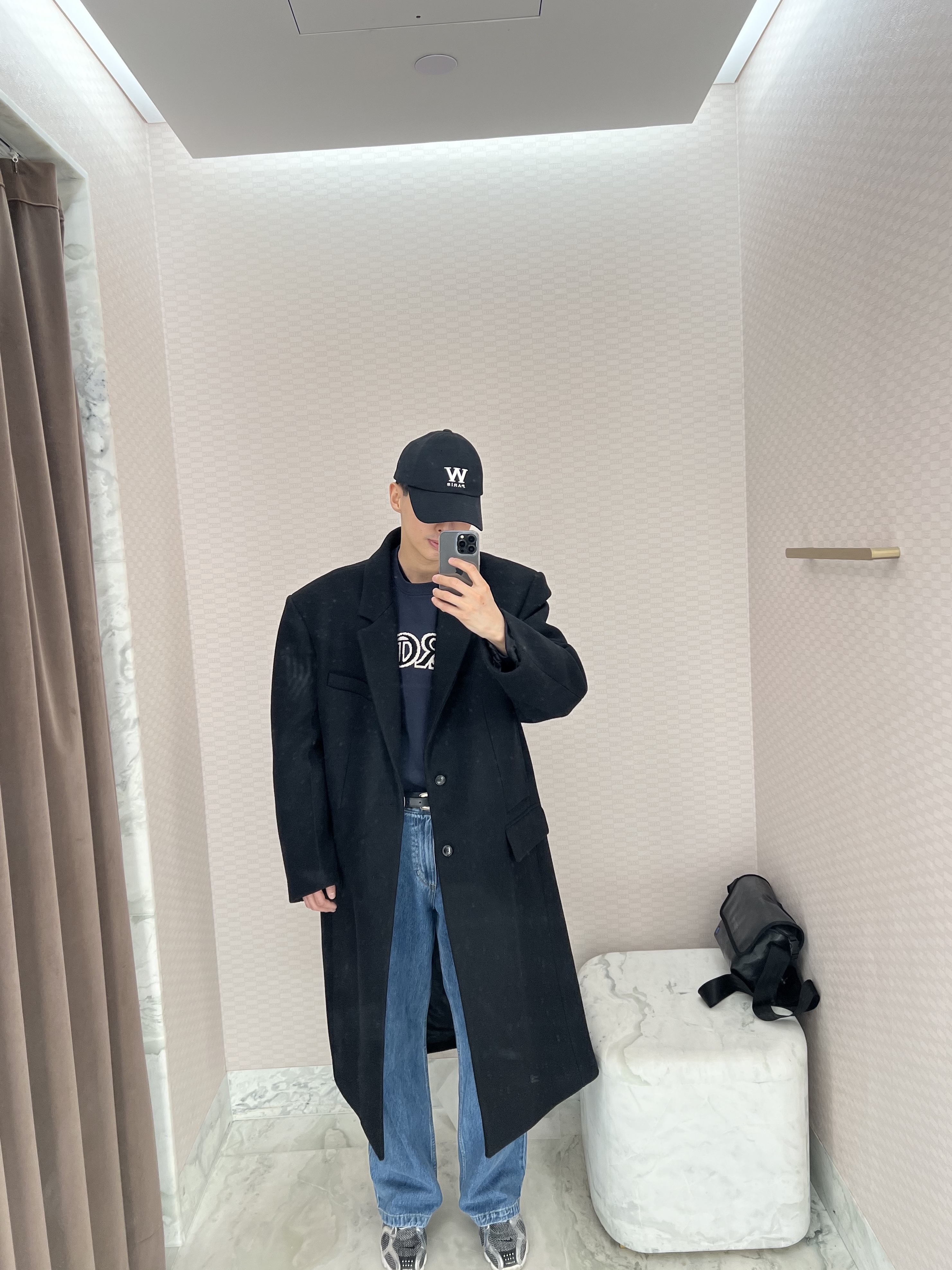 Wooyoungmi Wide Denim Pants Blue - 23SS, Nike x Stussy Air Zoom Spiridon Cage 2 Pure Platinum 착용 스타일 - 1