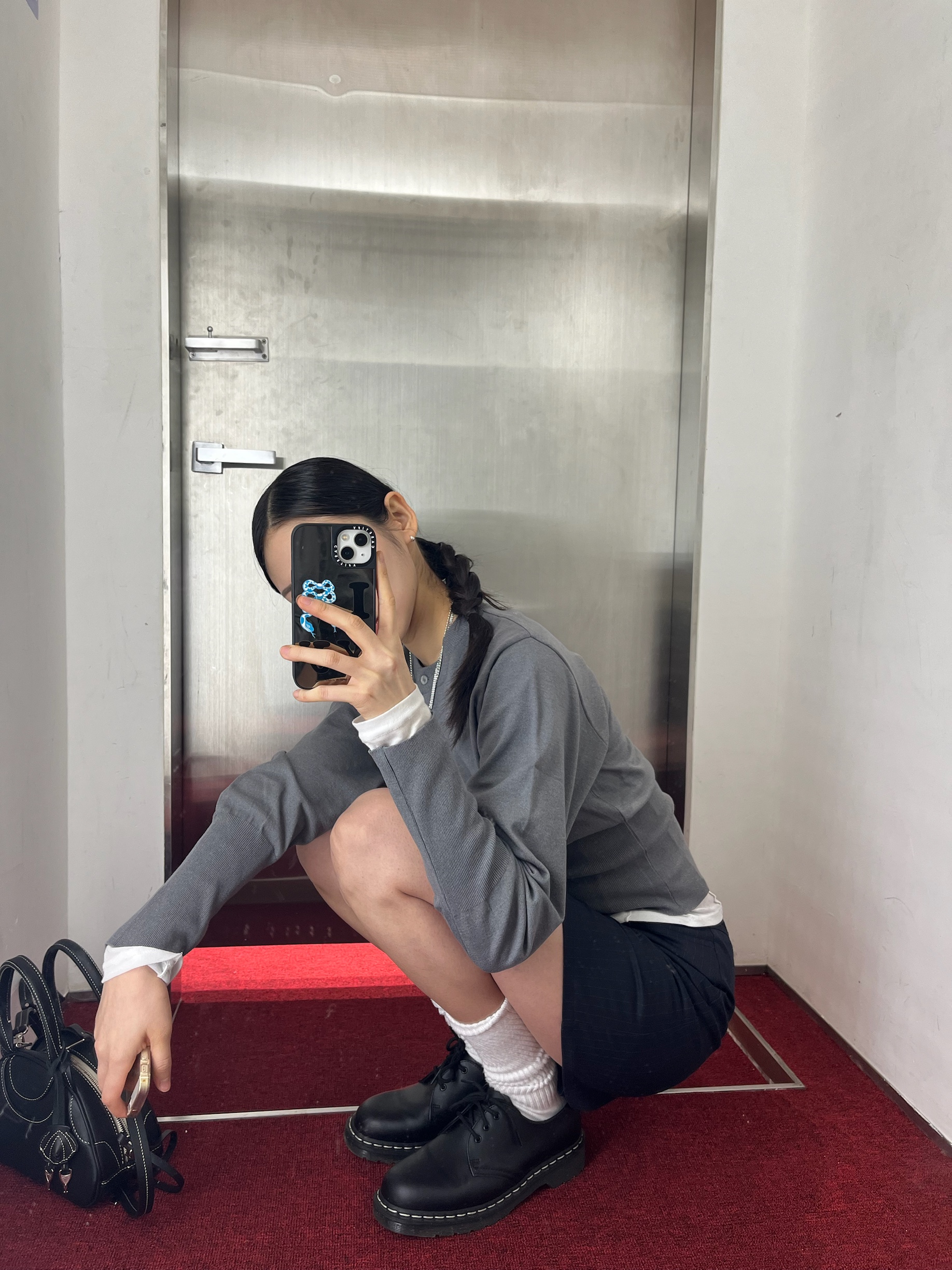 Dr. Martens 1461 WS Black Smooth, Casetify x Open Yy Blue Ribbon Snake iPhone Magsafe Silver Mirror Silver Bumper Case 착용 스타일