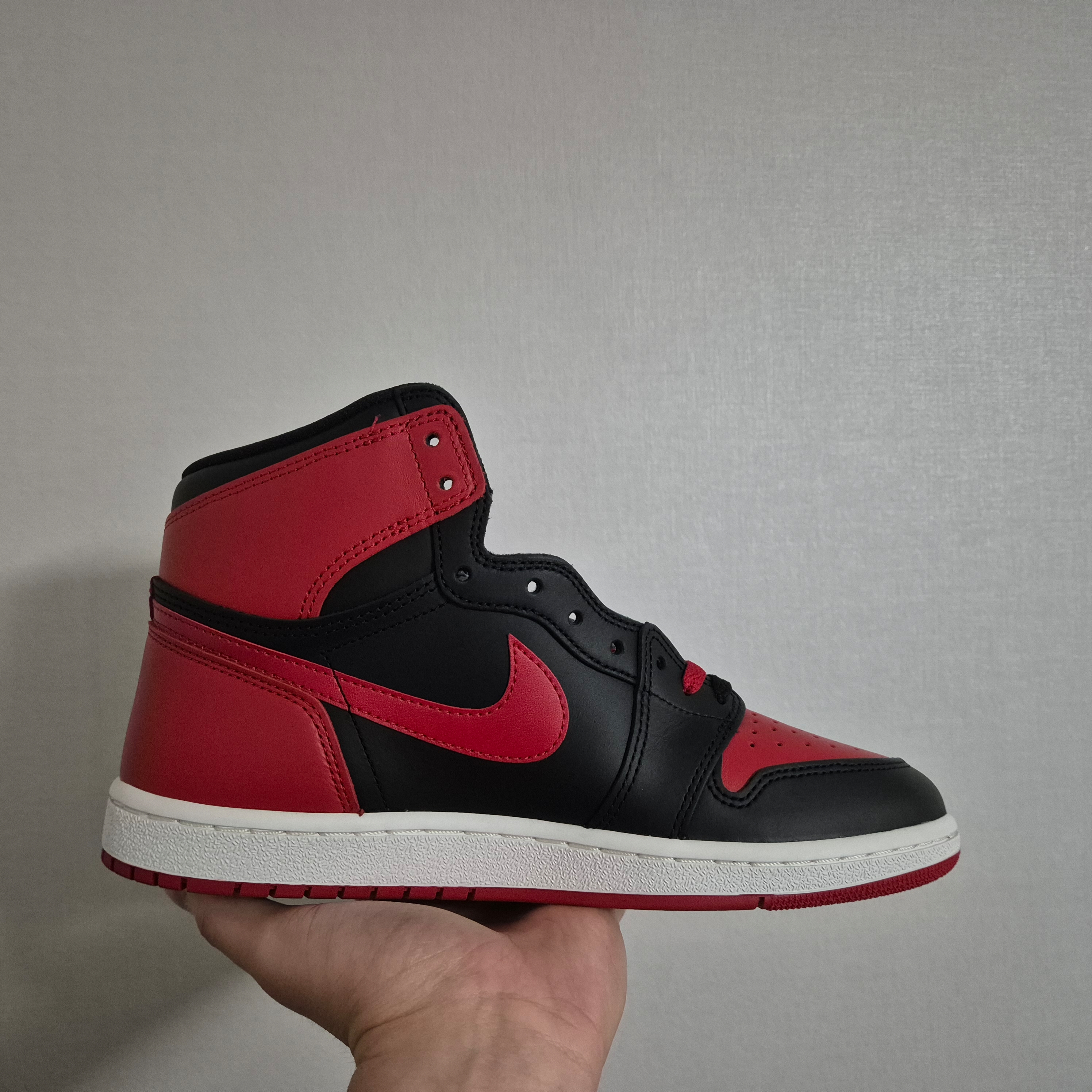 Jordan 1 High 85 Bred 착용 스타일