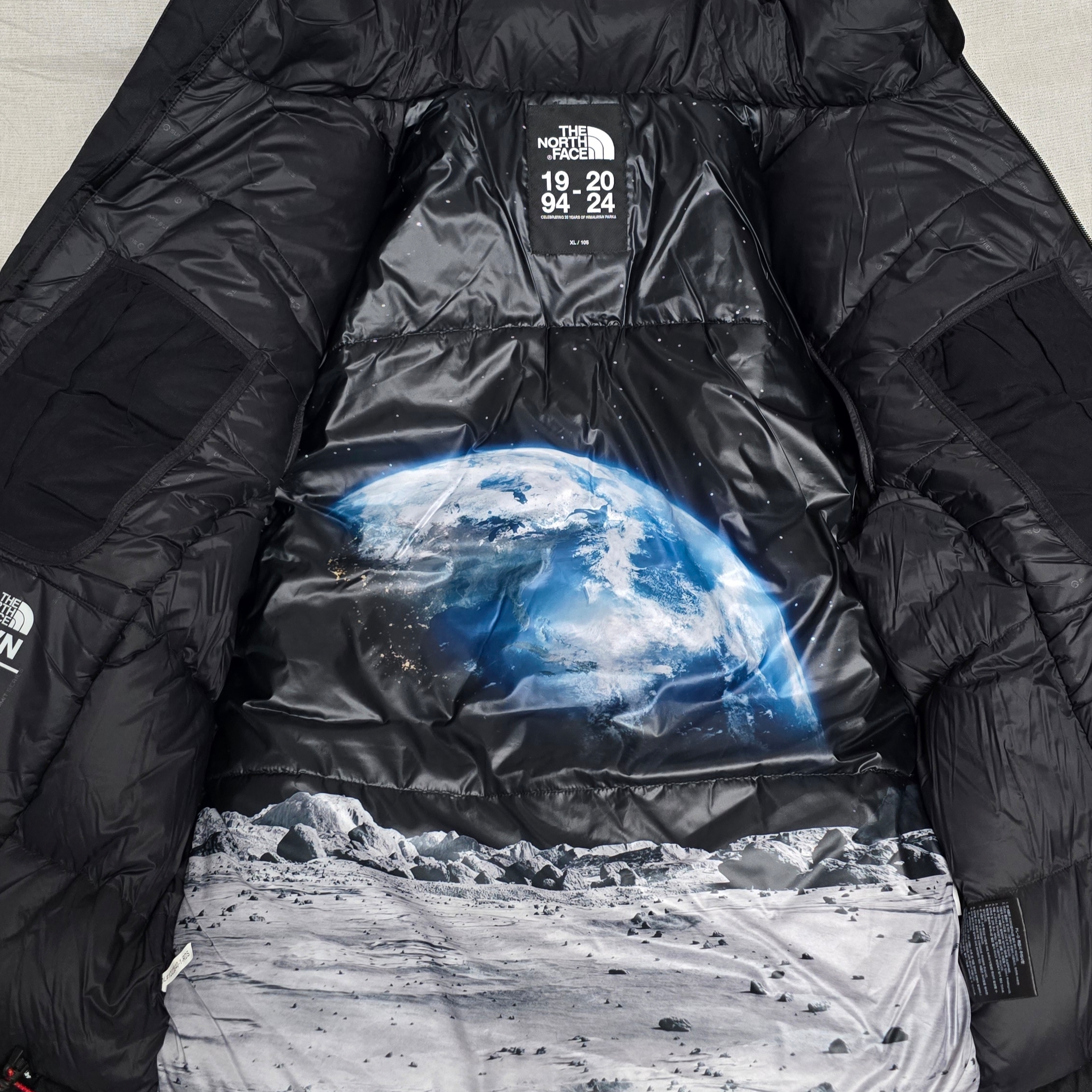 The North Face Himalayan 30th Anniversary Parka Black - 24FW 착용 스타일 - 4