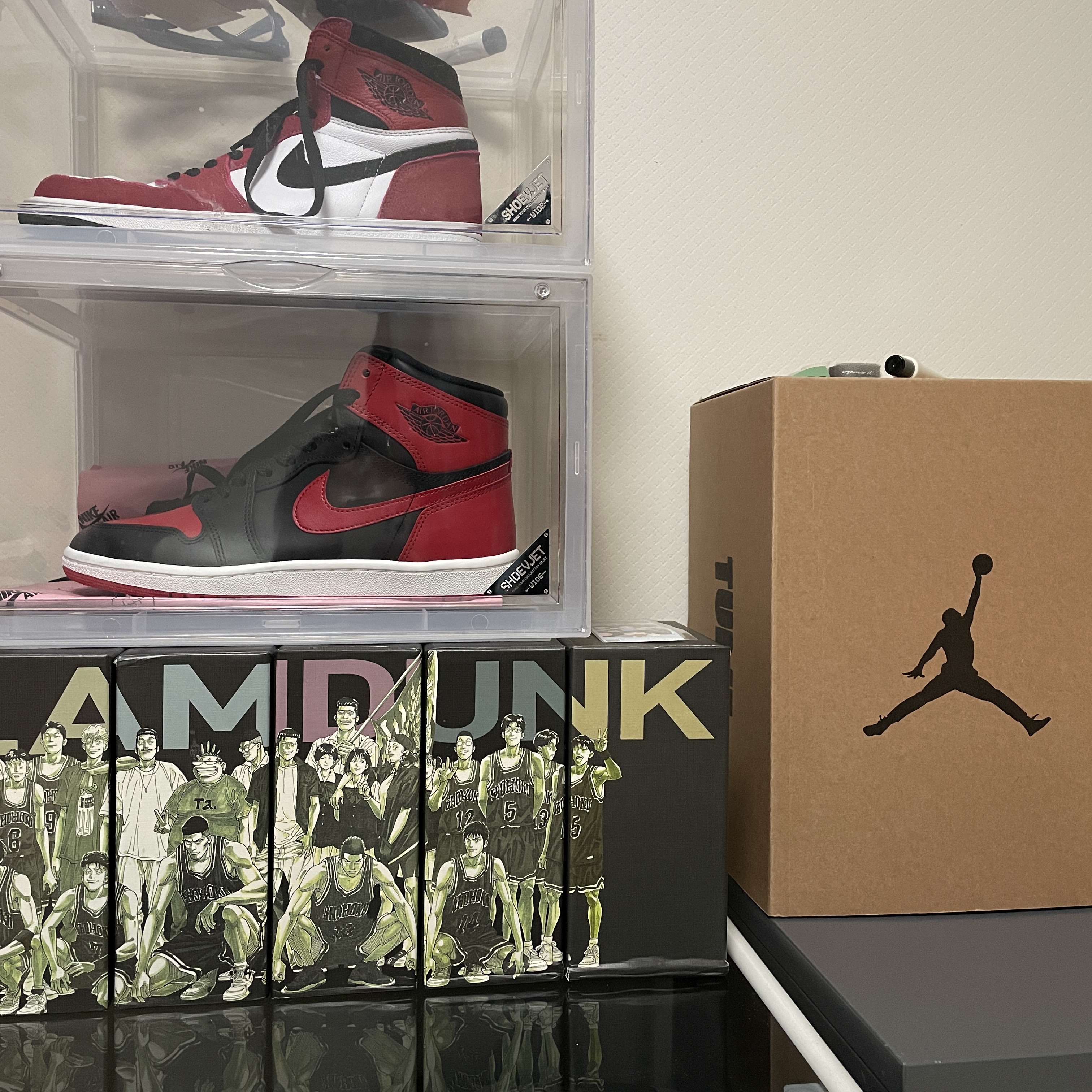 Jordan 1 x Tune High 85 Bred (Special Package), Jordan 1 Retro High OG Light Smoke Grey 착용 스타일