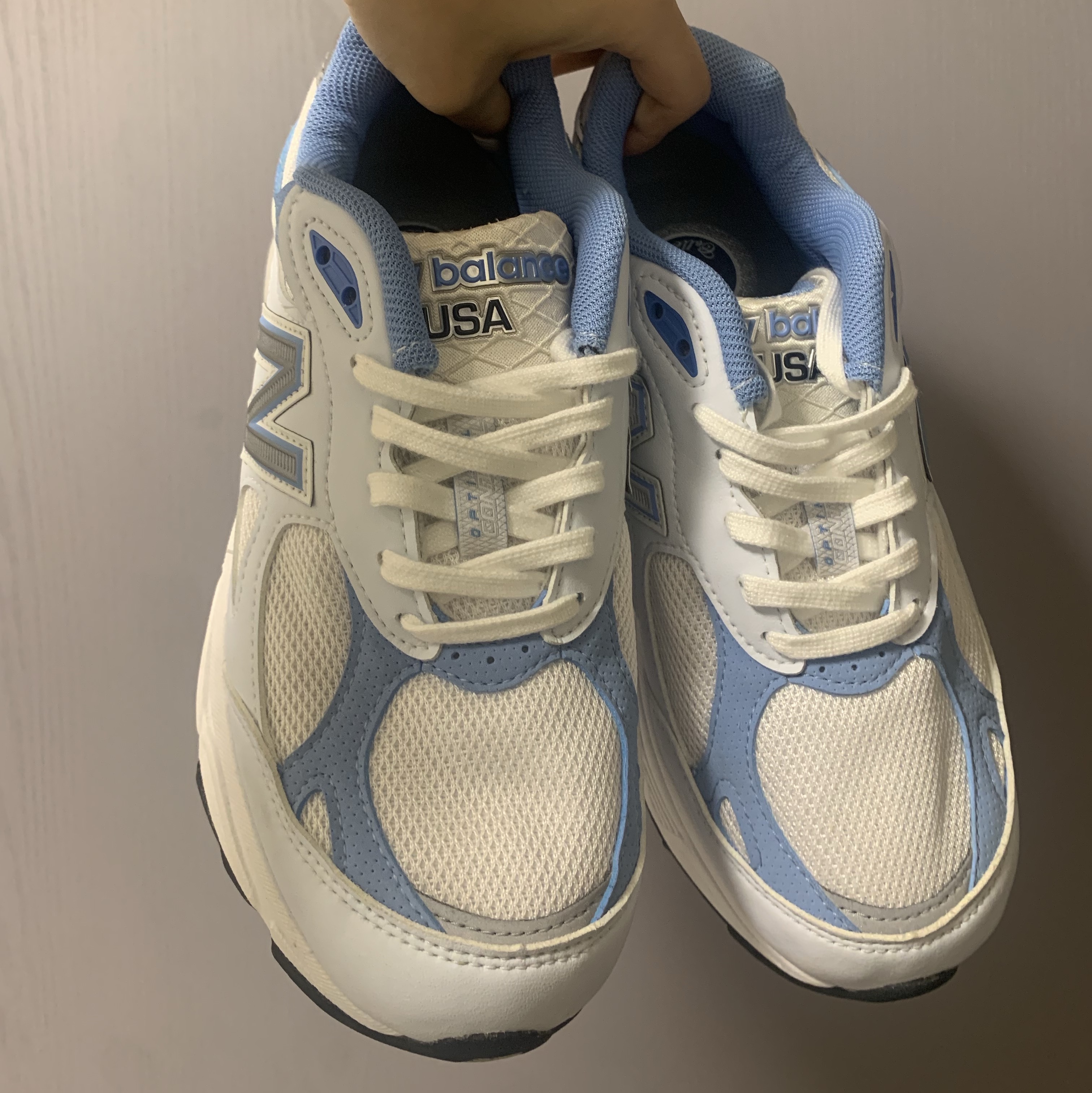 (W) New Balance 990v3 Made in USA White Blue - B Standard 착용 스타일 - 4