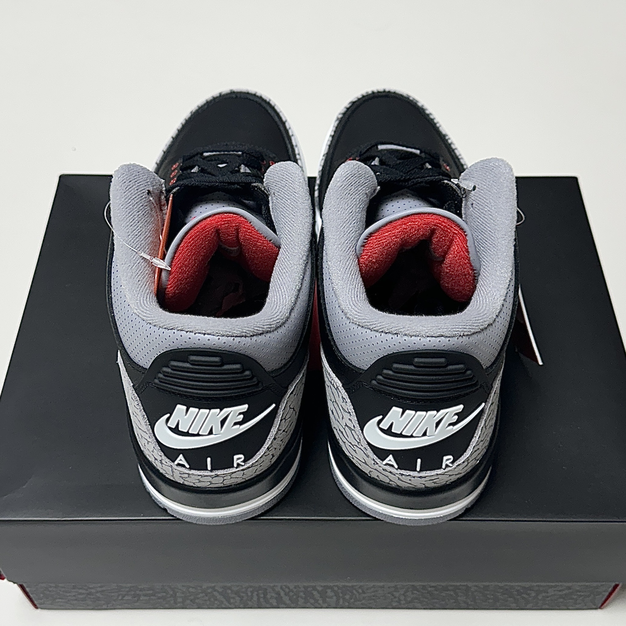 Jordan 3 Retro Black Cement 2024 착용 스타일 - 3