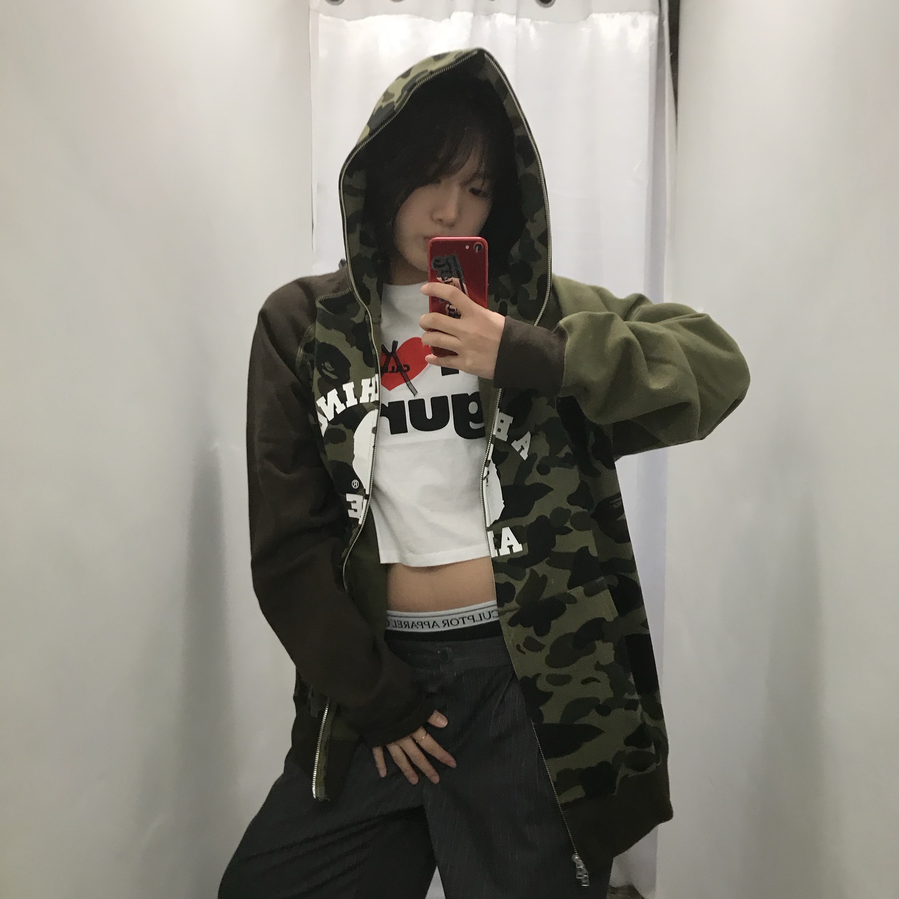 스투시 라구나 아이콘 스웨터 블랙, 캐피탈 11.5온즈 데님 럼버 팬츠 인디고 (프로세싱) 착용 스타일 - 3