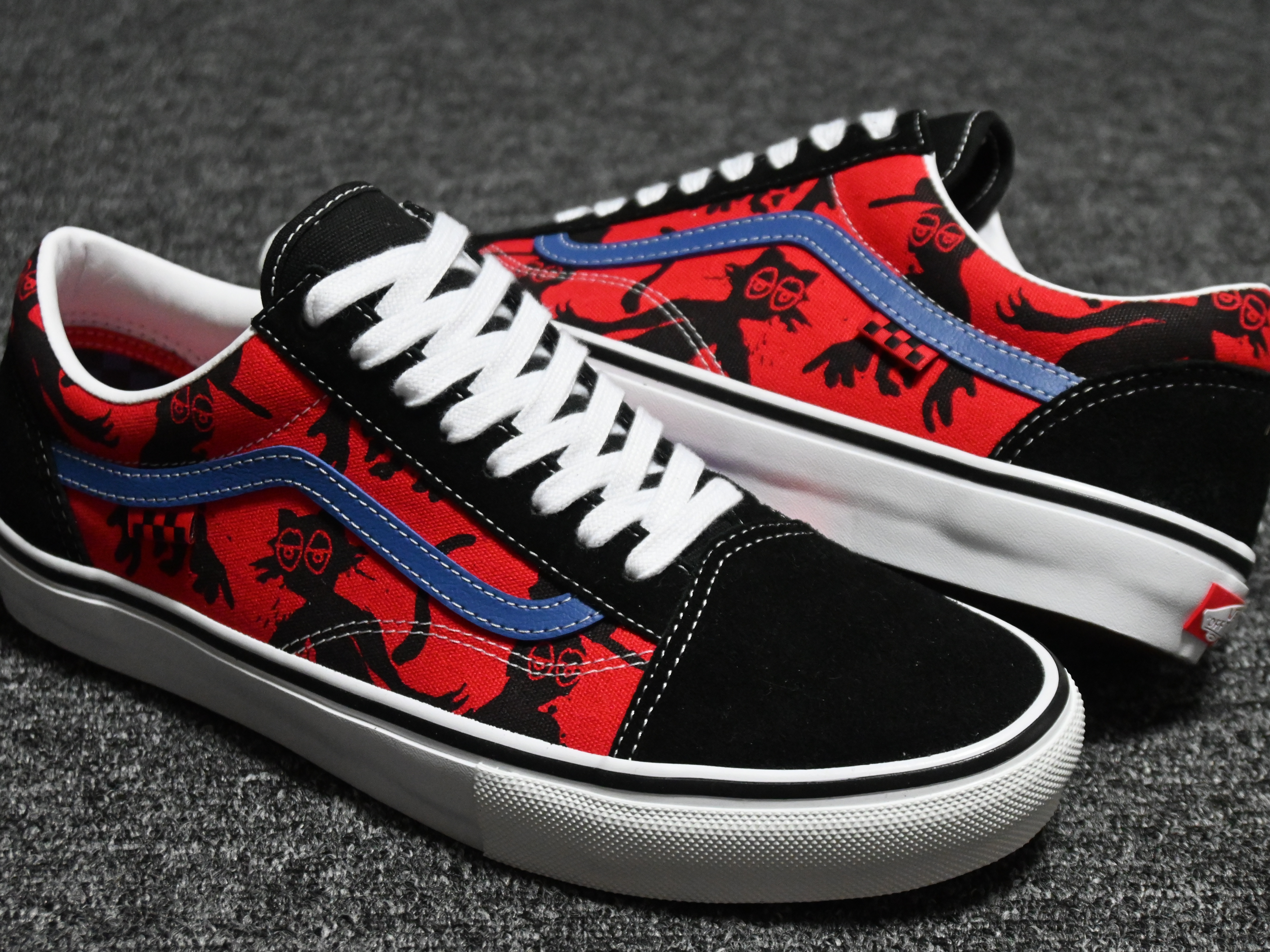 Vans x Krooked Skate Old Skool Black Red 착용 스타일