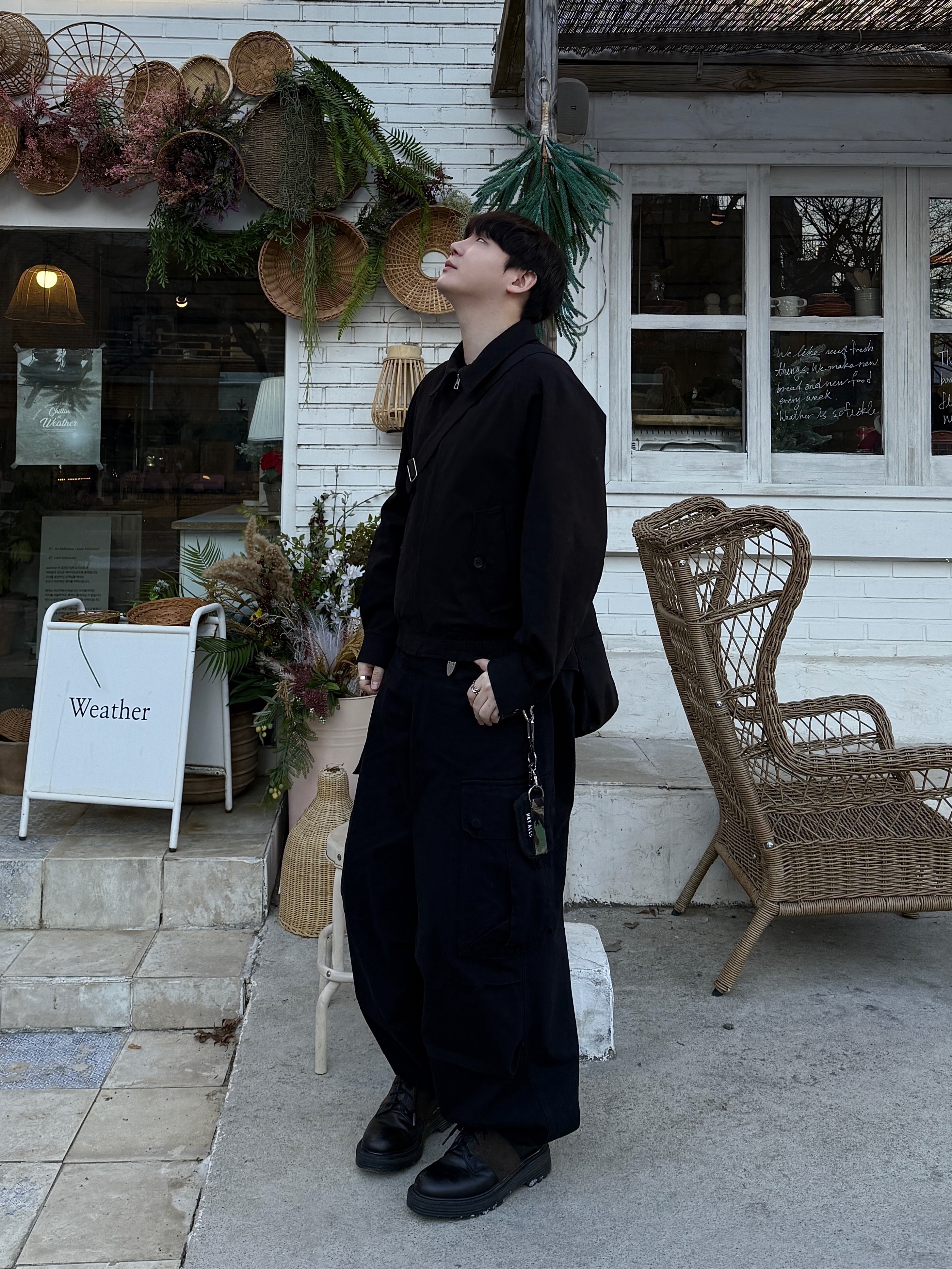 TNGT Semi Over-fit Washed Cotton Blouson Black, Human Made Military Card Case Black 착용 스타일 - 2