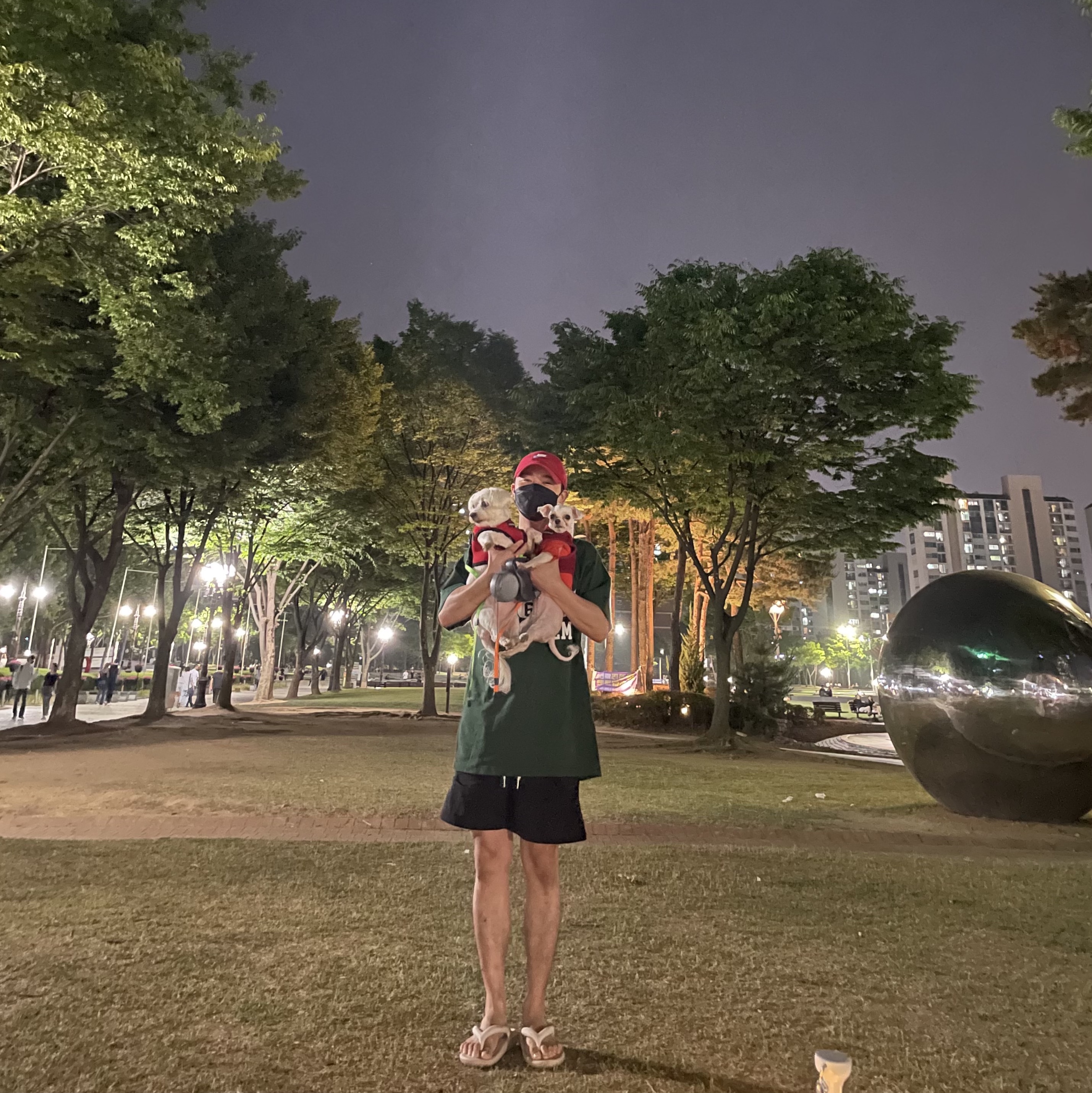 나이키 헤리티지 86 퓨추라 워시드 캡 파이어베리 착용 스타일 - 2