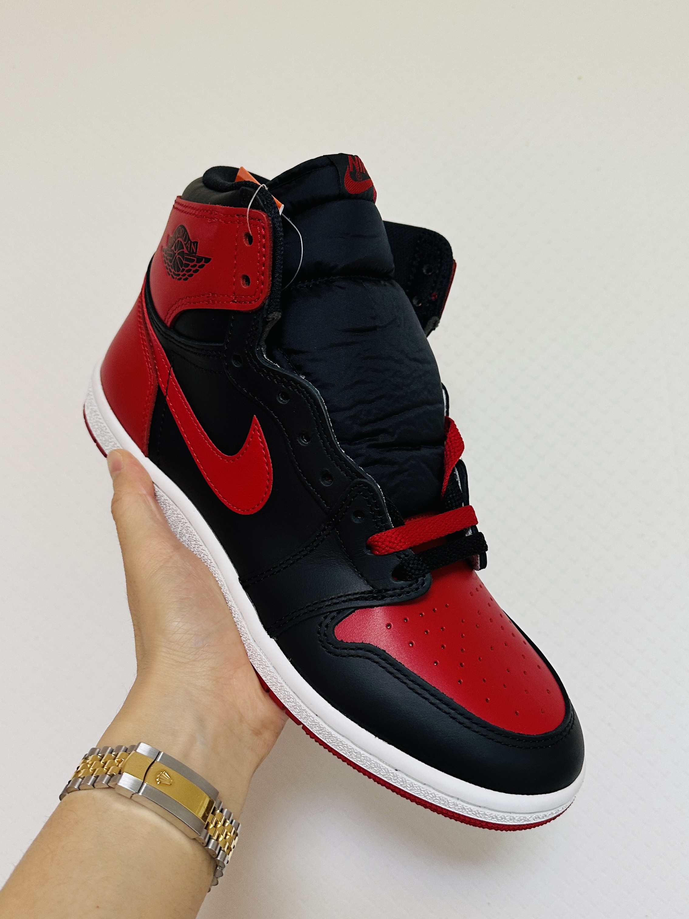 Jordan 1 High 85 Bred 착용 스타일