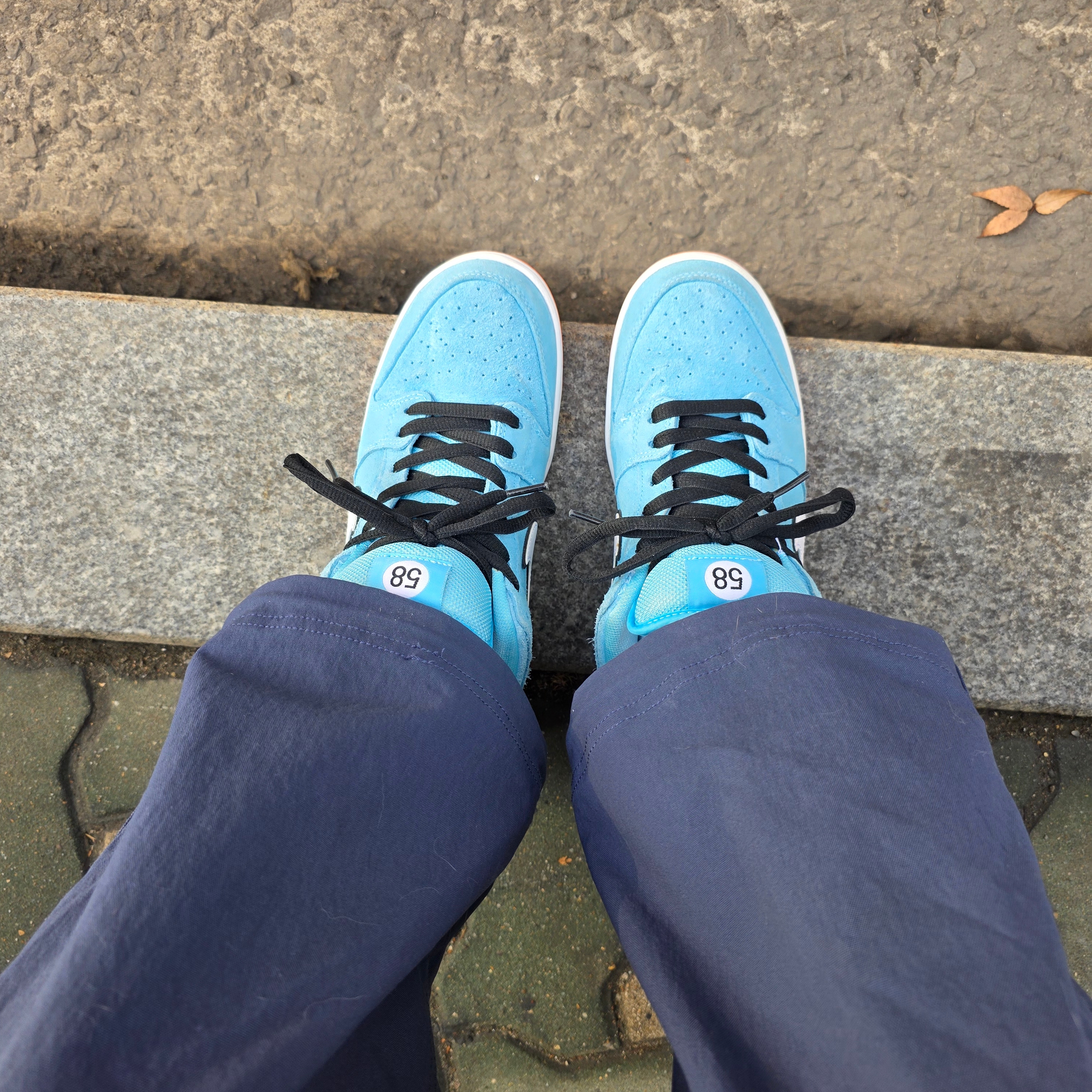 Nike SB Dunk Low Pro Blue Chill 착용 스타일