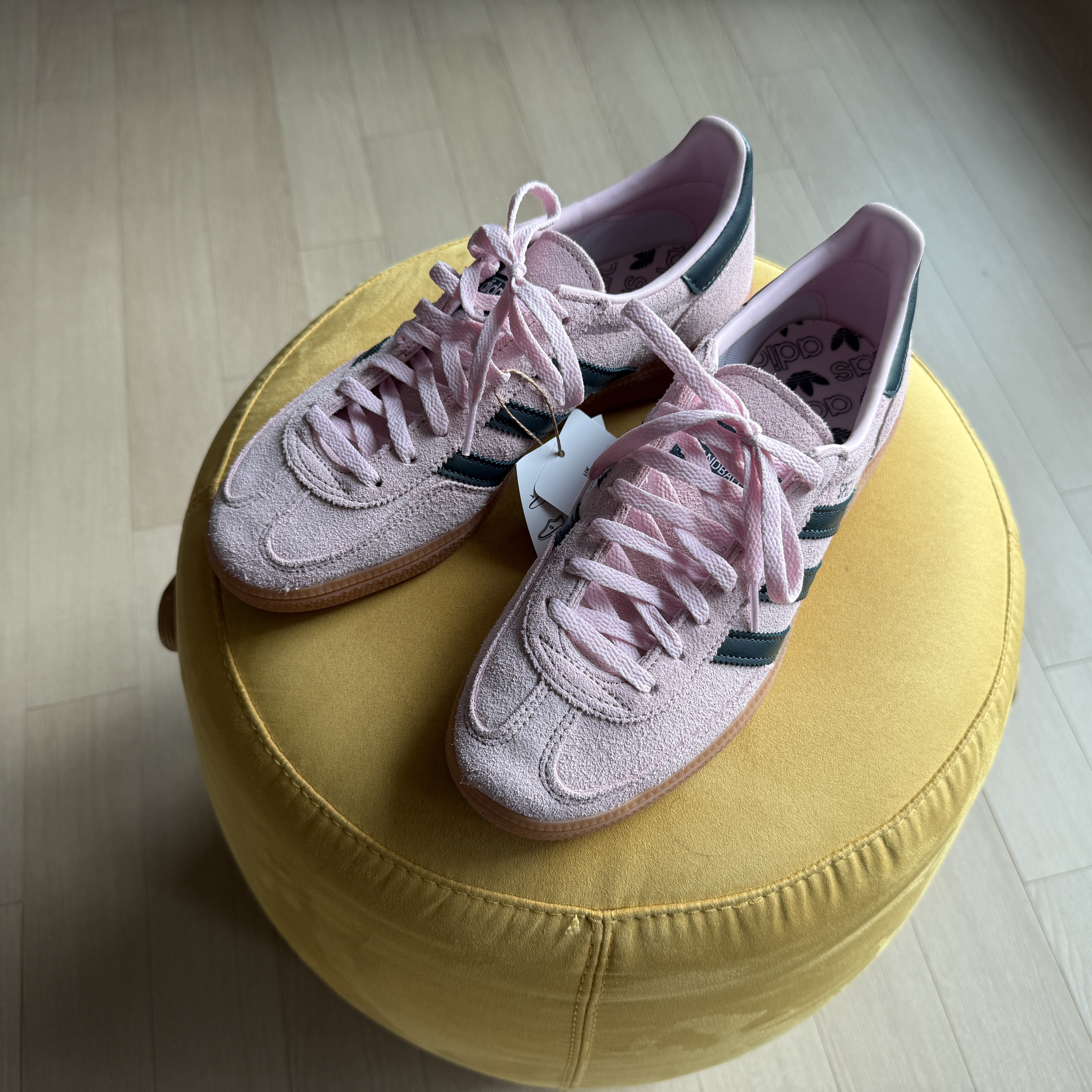 (W) Adidas Spezial Handball Clear Pink 착용 스타일