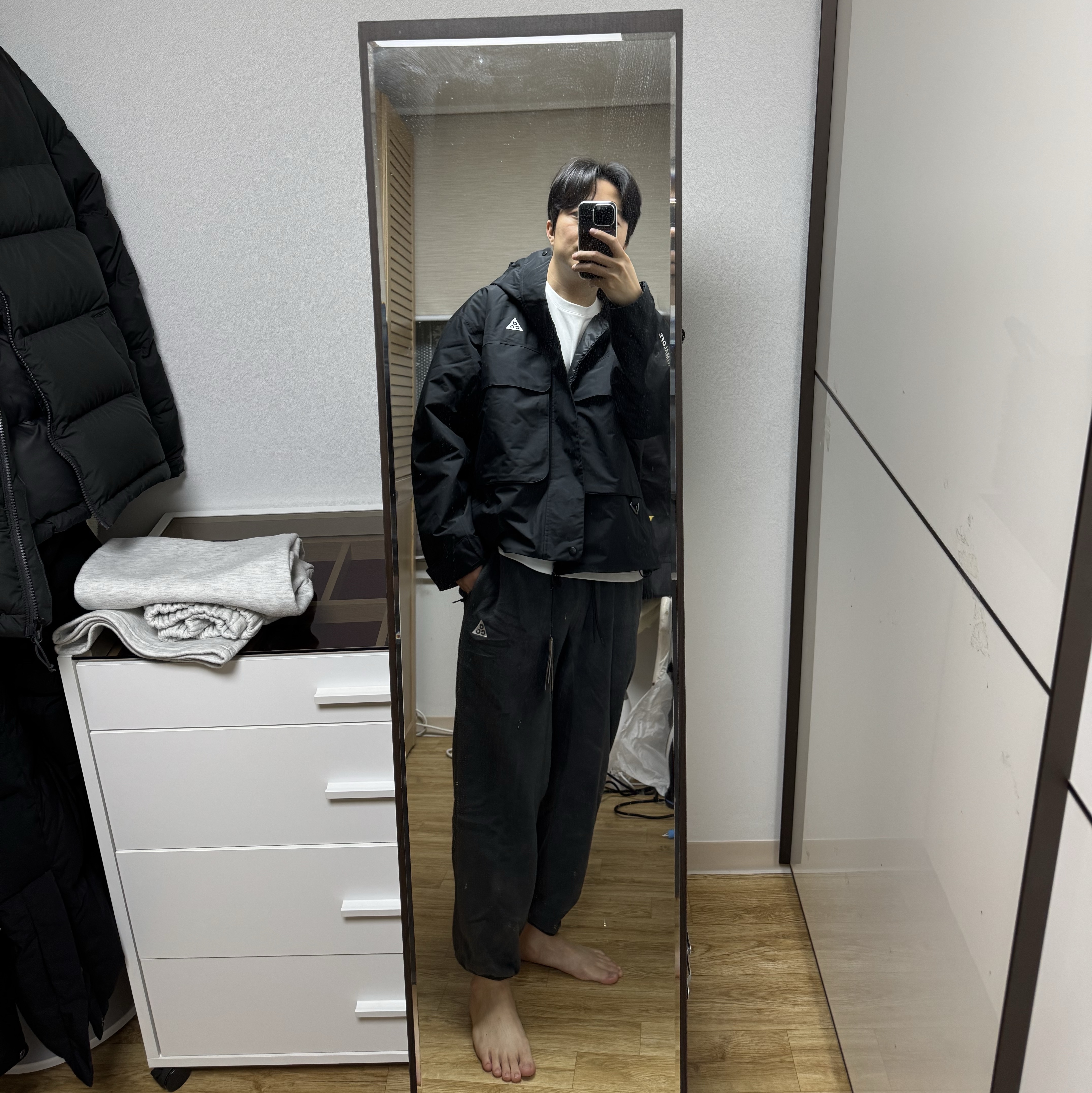 Nike ACG Polartec Wolf Tree Pants Anthracite Black - Asia 착용 스타일