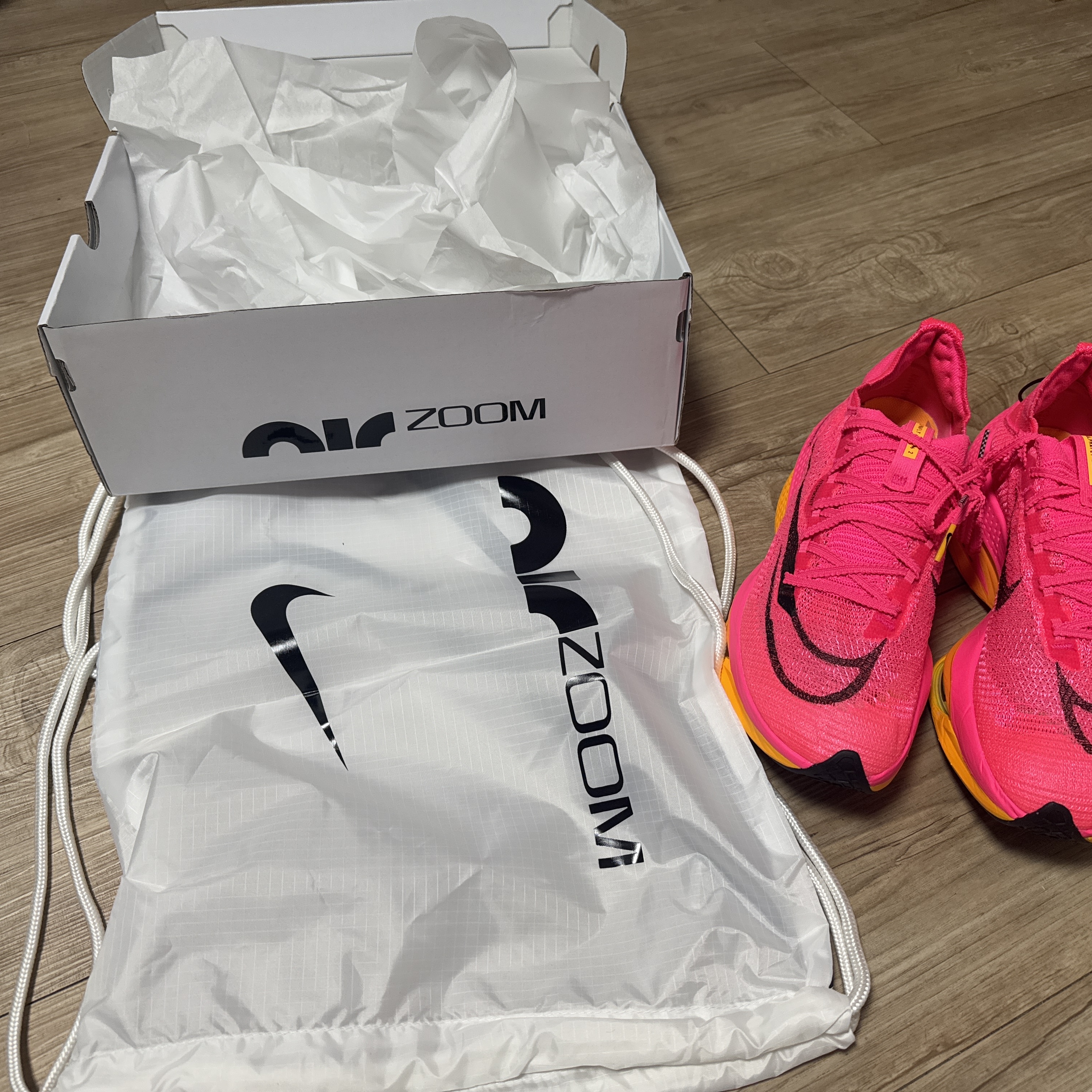 Nike Air Zoom Alphafly Next% 2 Hyper Pink 착용 스타일 - 3
