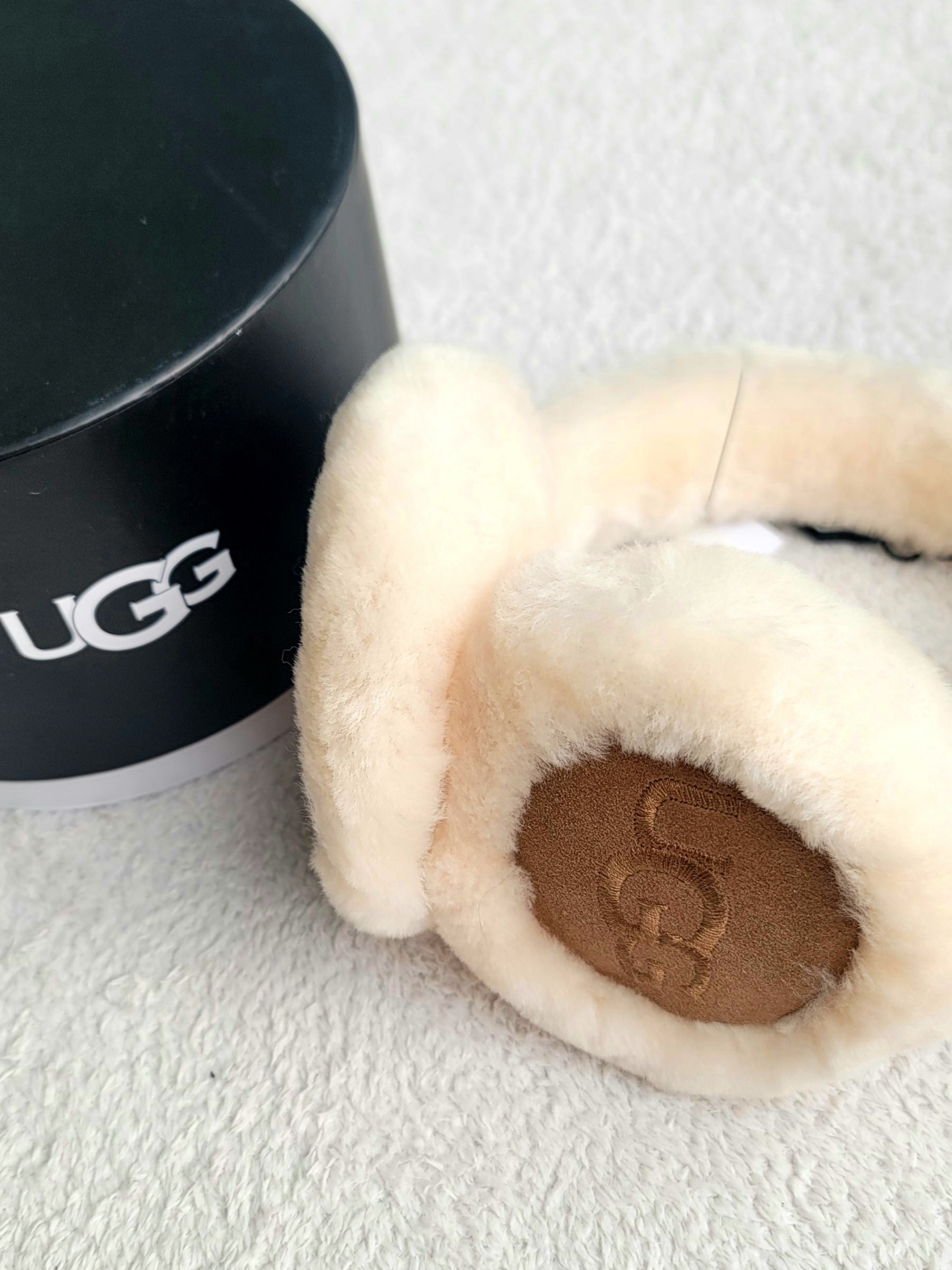 (Kids) UGG Classic Earmuff Chestnut 착용 스타일