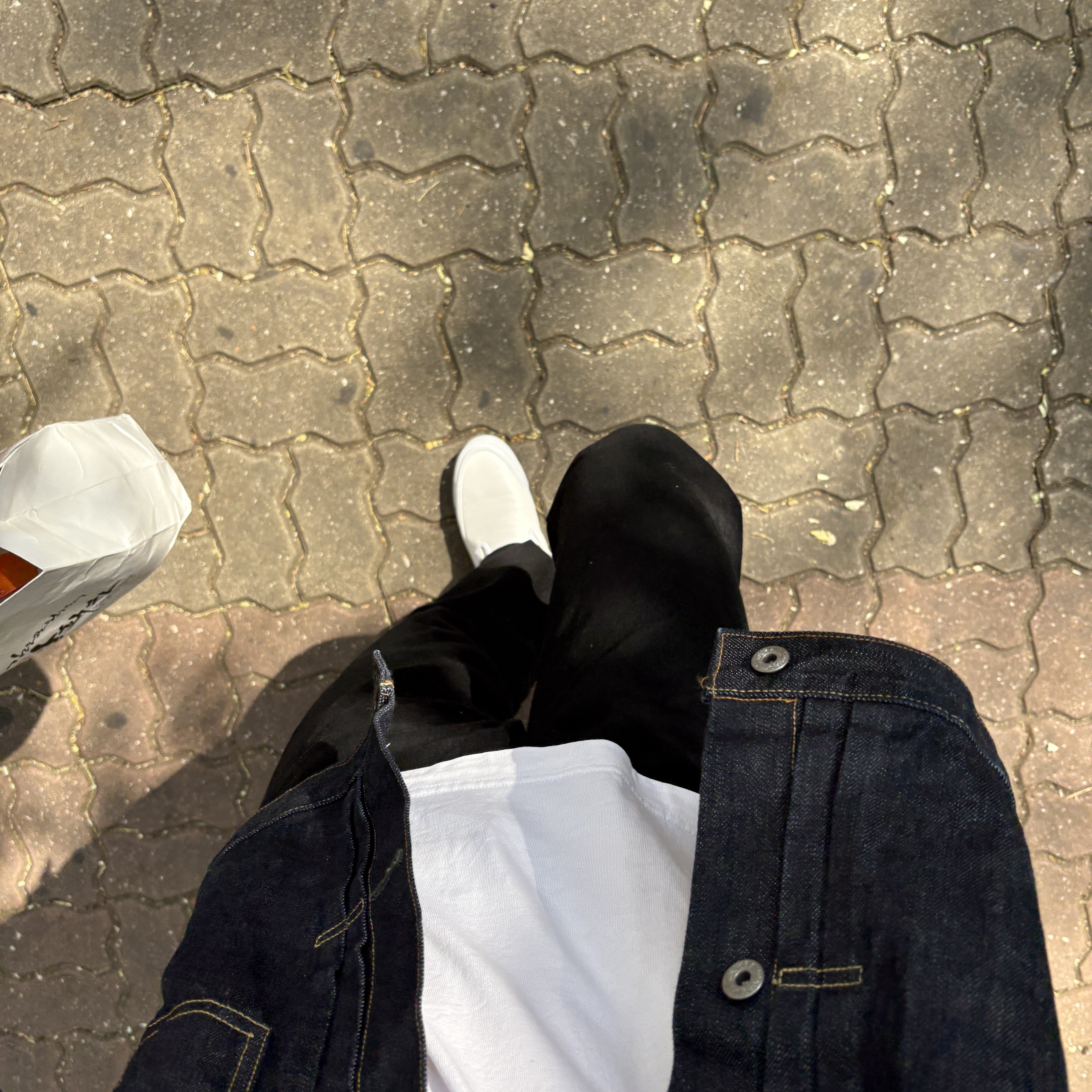 Supreme Regular Jean Black - 24FW 착용 스타일 - 2