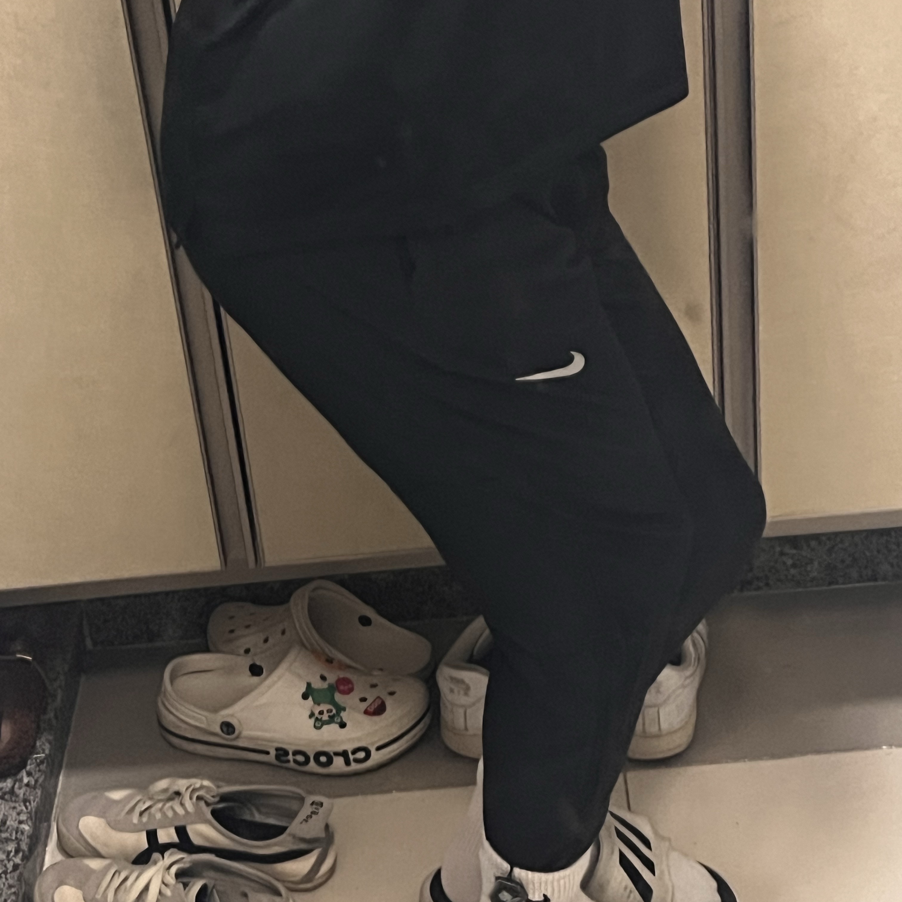 Nike Dri-Fit Challenger Woven Pants Black - Asia 착용 스타일 - 2