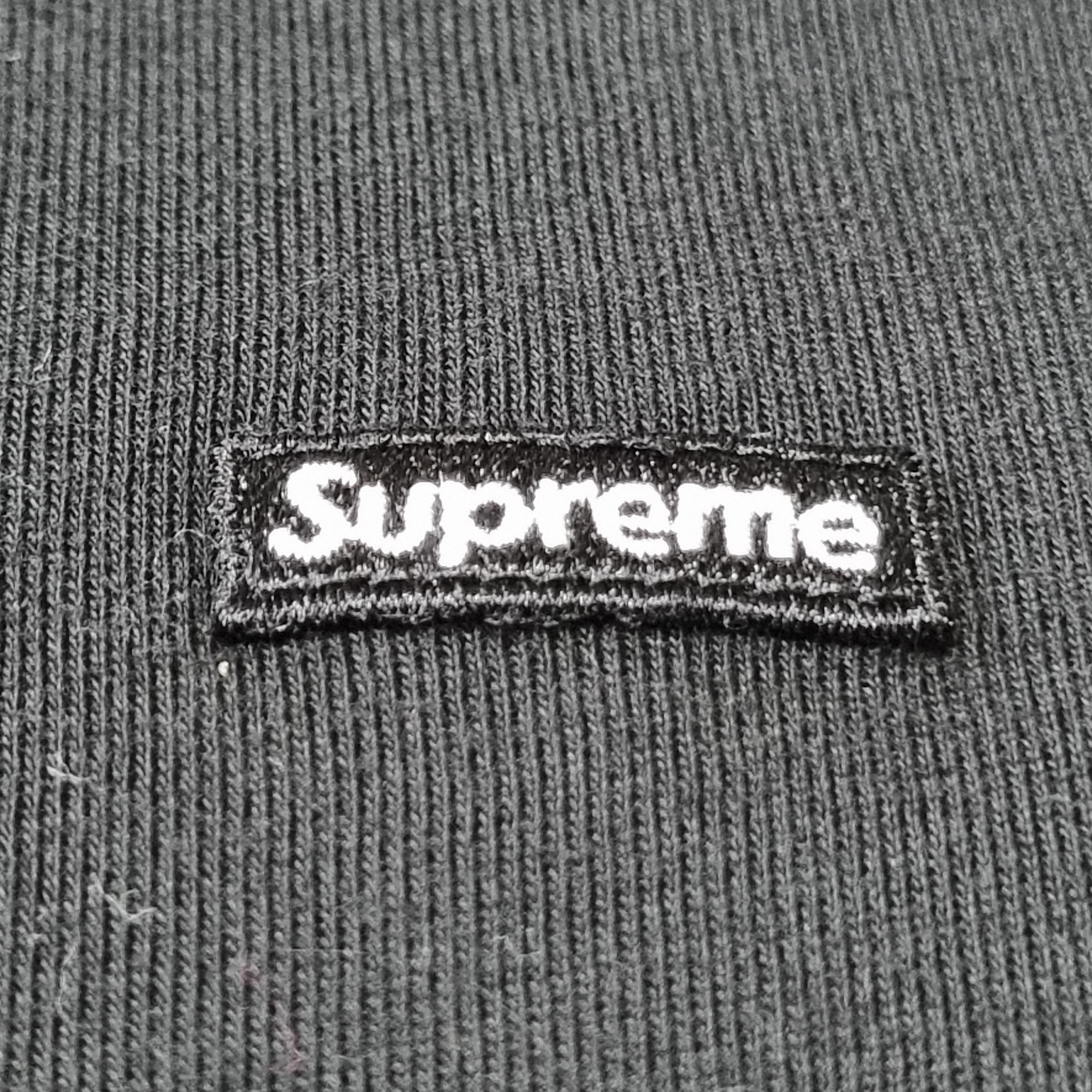 Supreme Small Box T-Shirt Black - 24FW 착용 스타일 - 4