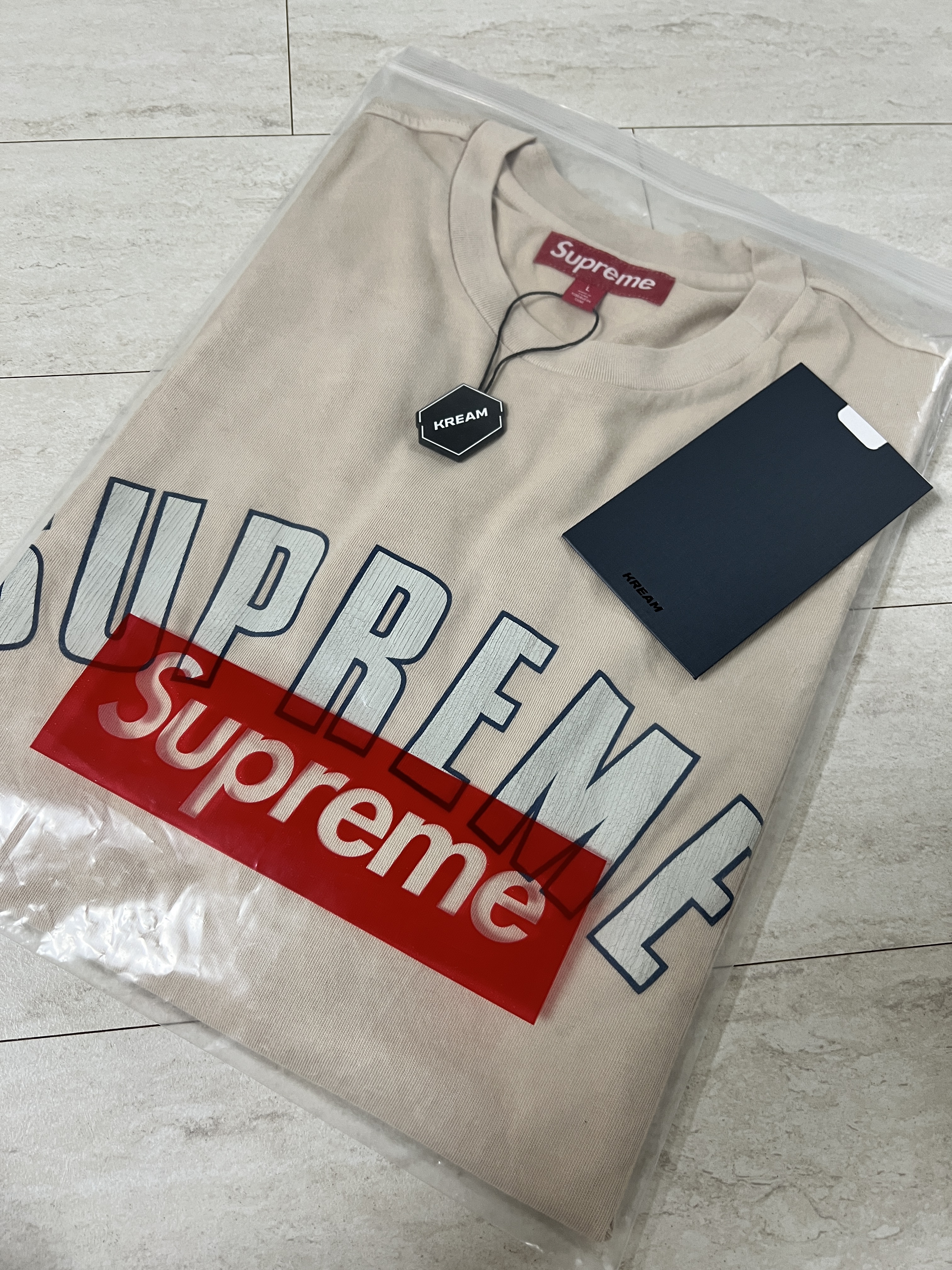 Supreme Cracked Arc S/S Top Light Tan - 24SS 착용 스타일
