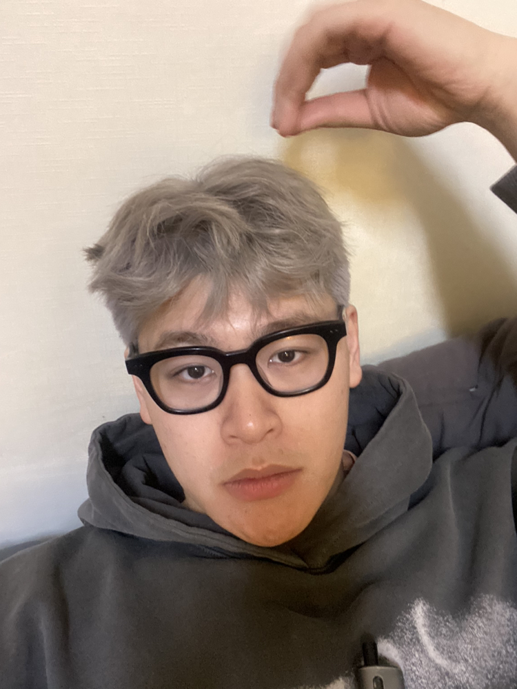 KREAM 프로필 이미지