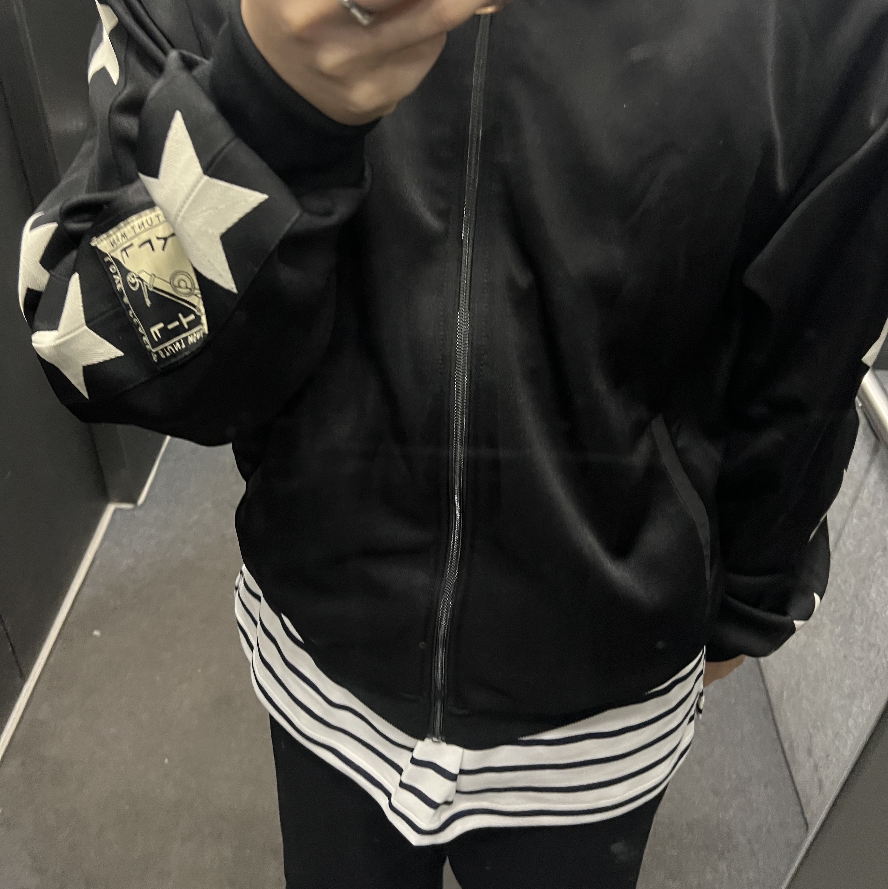 Kapital Smooth Jersey Stuntman & Woman Track Jacket Black 착용 스타일