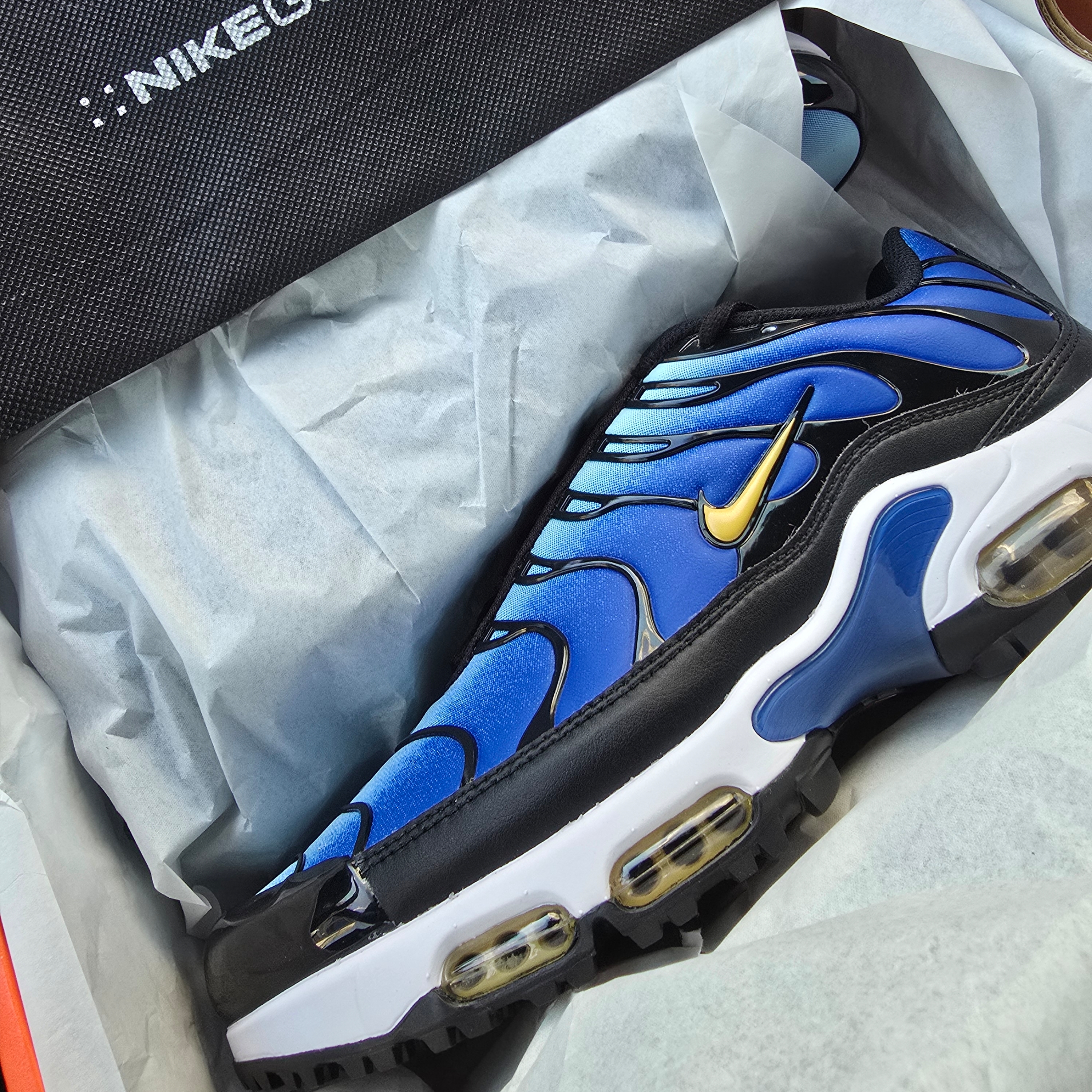 Nike Air Max Plus OG Hyper Blue 2025 착용 스타일