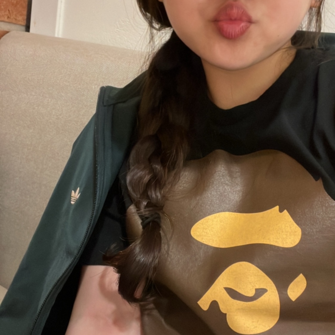 BAPE Big Ape Head T-Shirt Black 착용 스타일 - 2