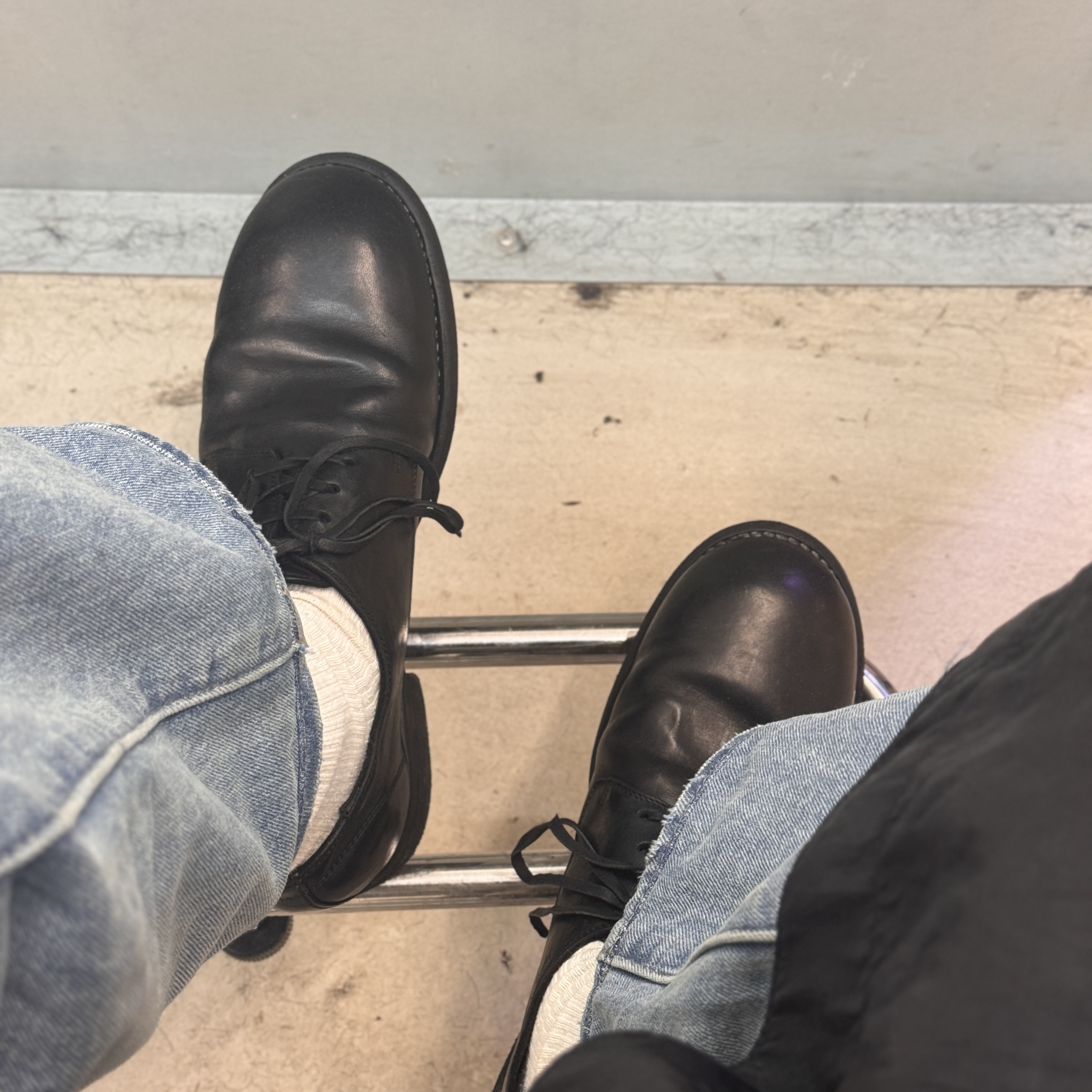 Guidi 992X Horse Full Grain Leather Derby Black 착용 스타일 - 3