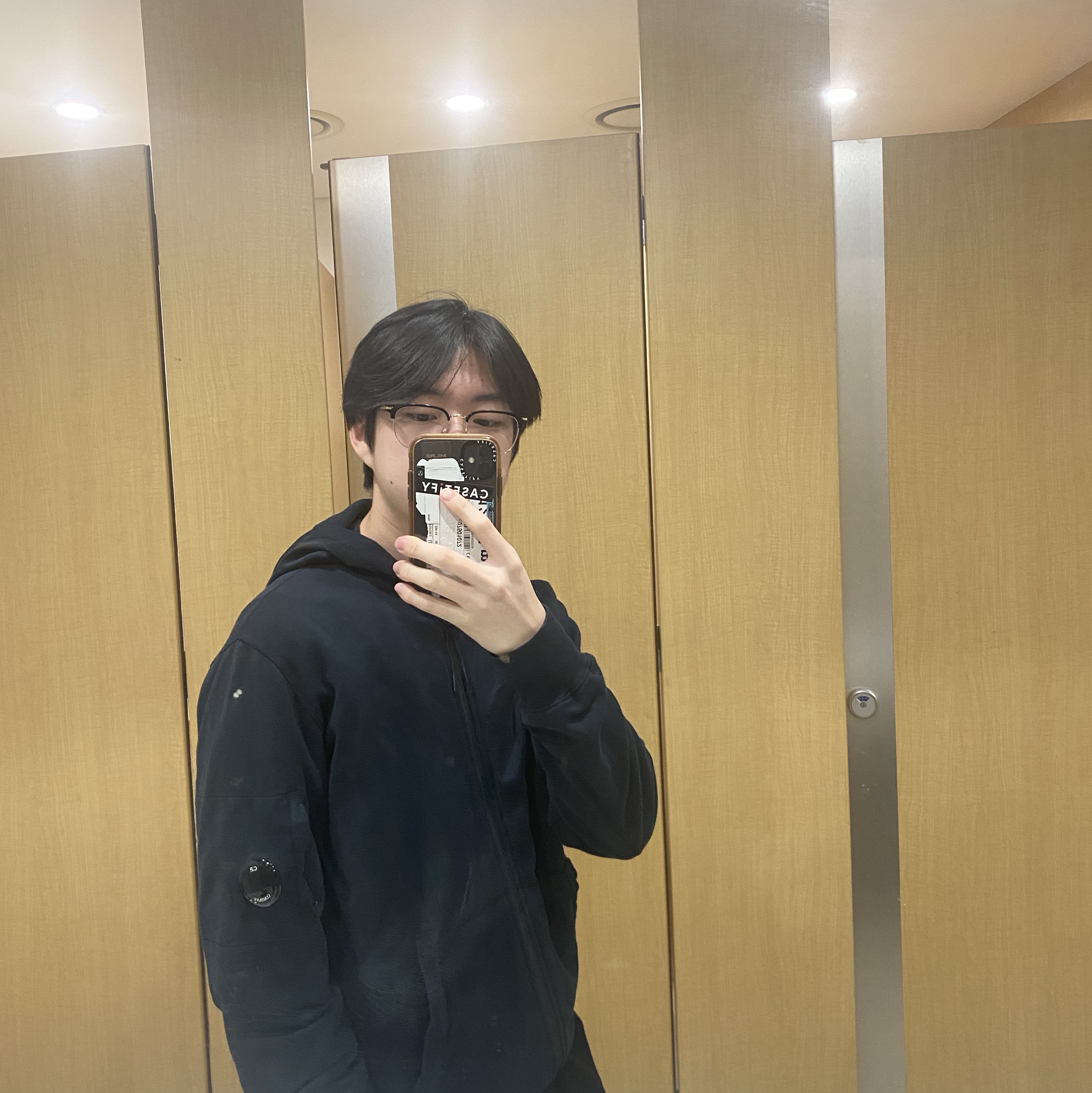 Arc'teryx Atom Hoody Vitality, C.P. Company Light Fleece Full Zip Hooded Sweatshirt Black - 25SS 착용 스타일 - 2