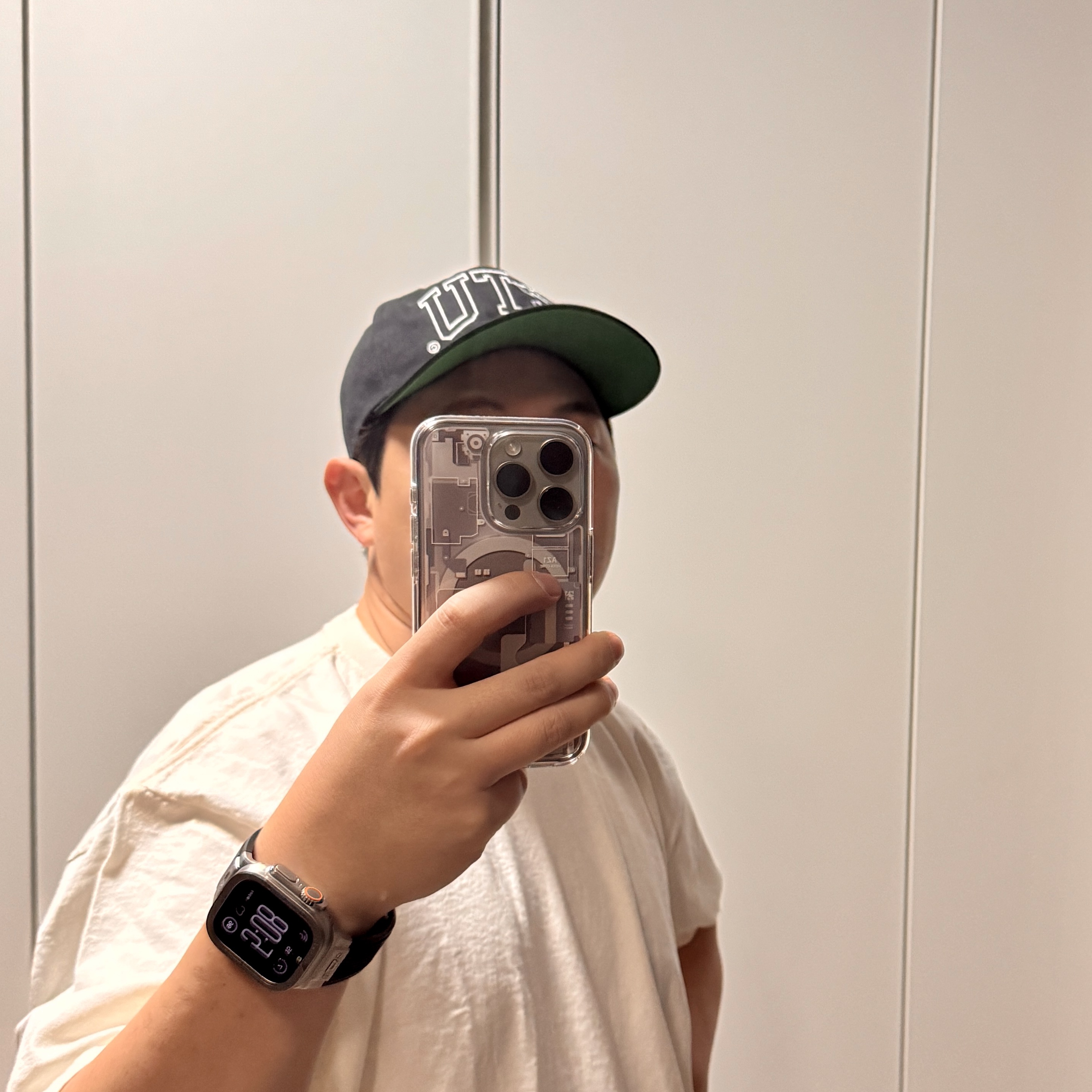 스투시 스투 아치 스트랩백 캡 쉐도우 블랙, 스투시 부아나 피그먼트 다이드 티셔츠 내추럴 착용 스타일 - 2
