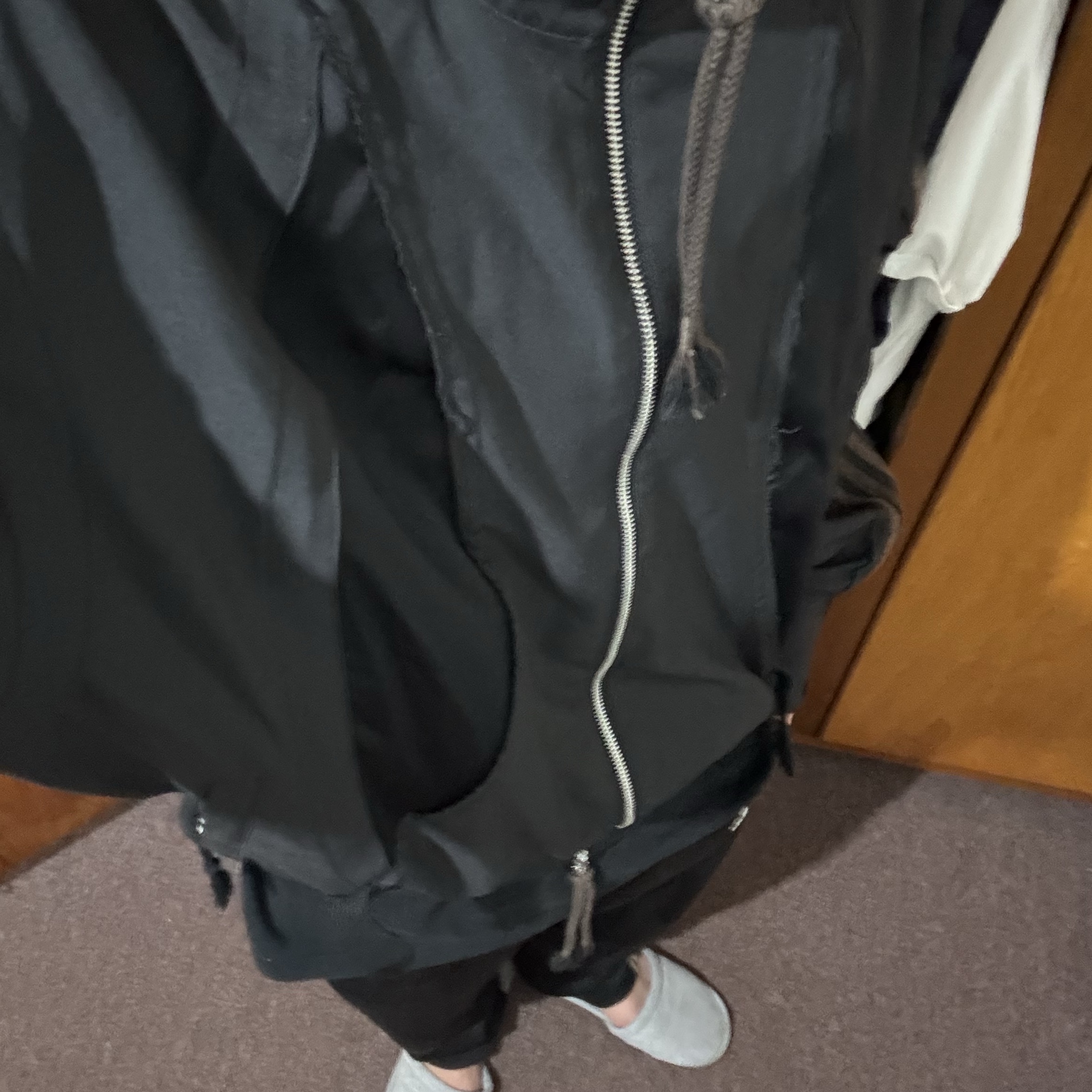 Adidas x Song for the Mute Track Jacket Black - KR Sizing, Stussy Stock Cuff Beanie Black 착용 스타일 - 3