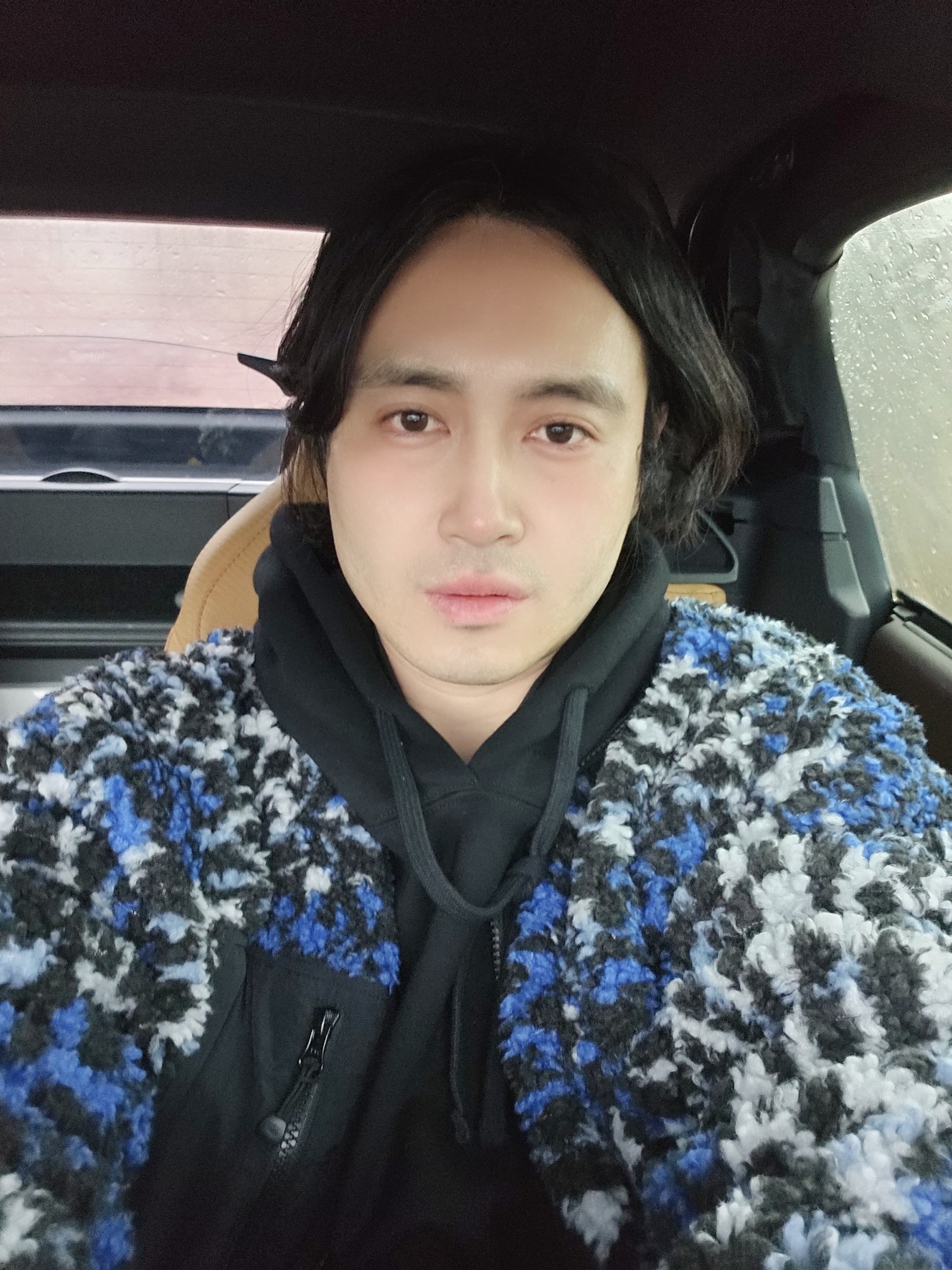스투시 베이직 스투시 후드 블랙 착용 스타일 - 10