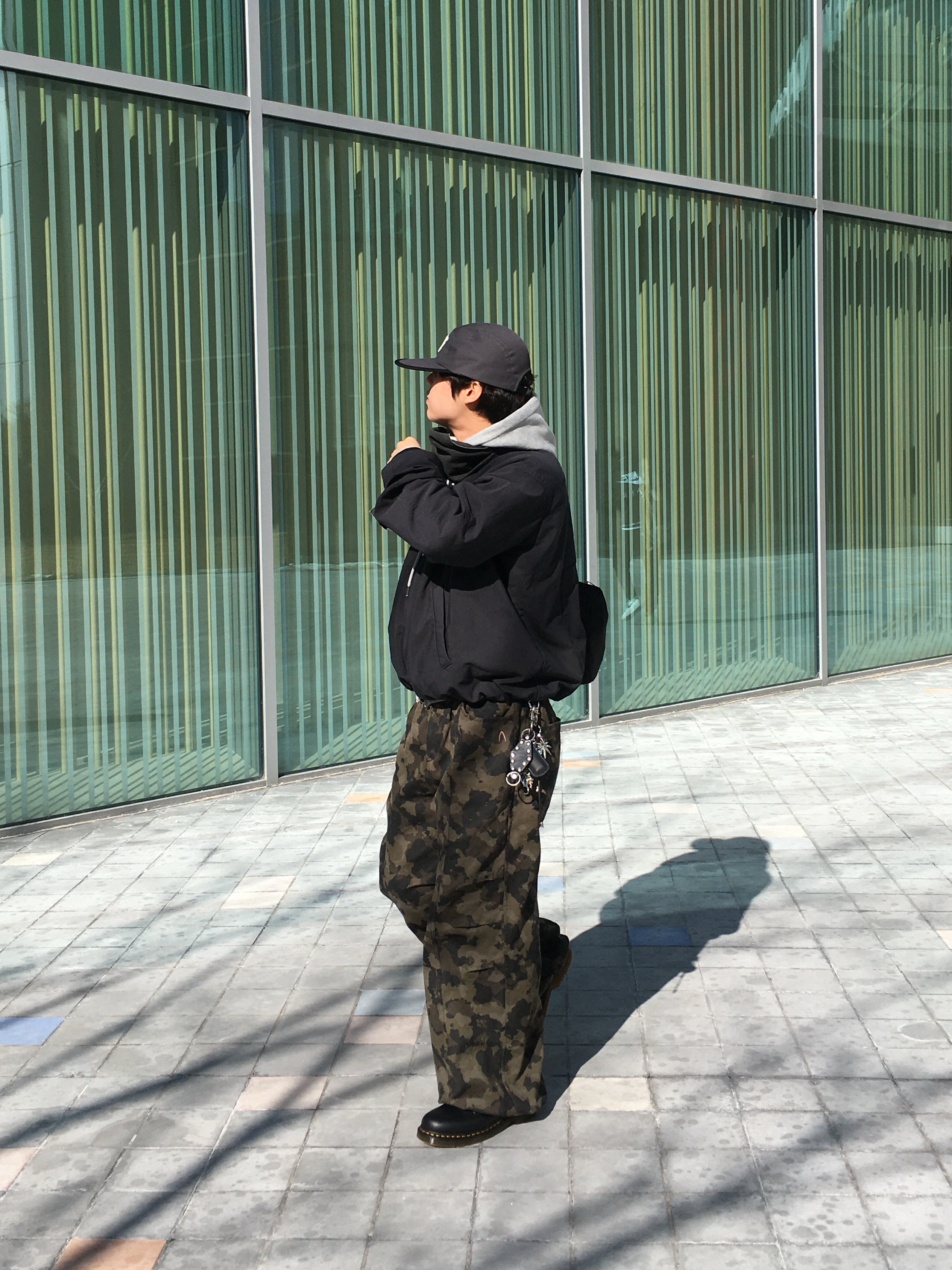 Dr. Martens 1461 Smooth Black 착용 스타일 - 2