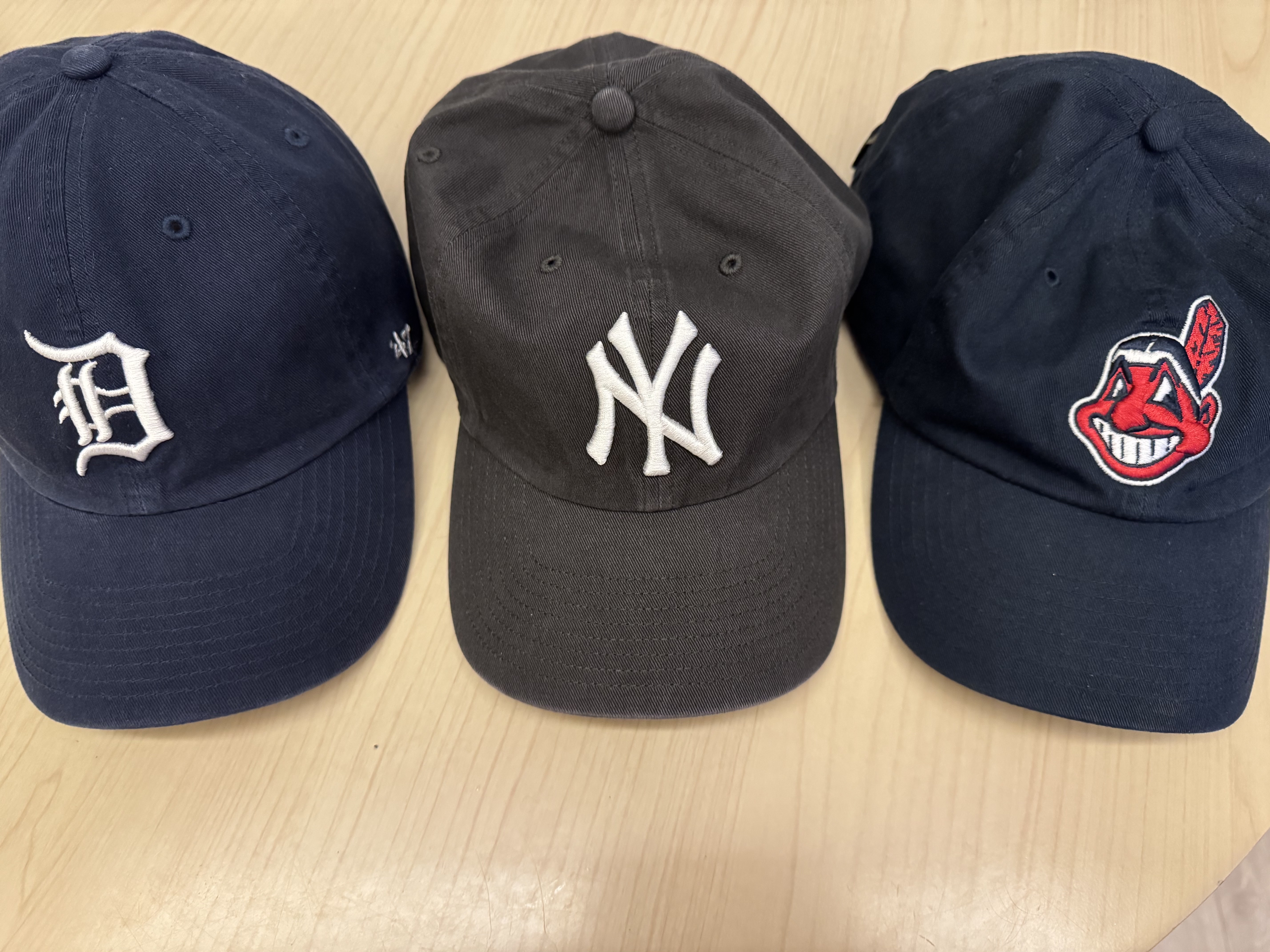 47 Brand New York Yankees BW Clean Up Graphite 착용 스타일