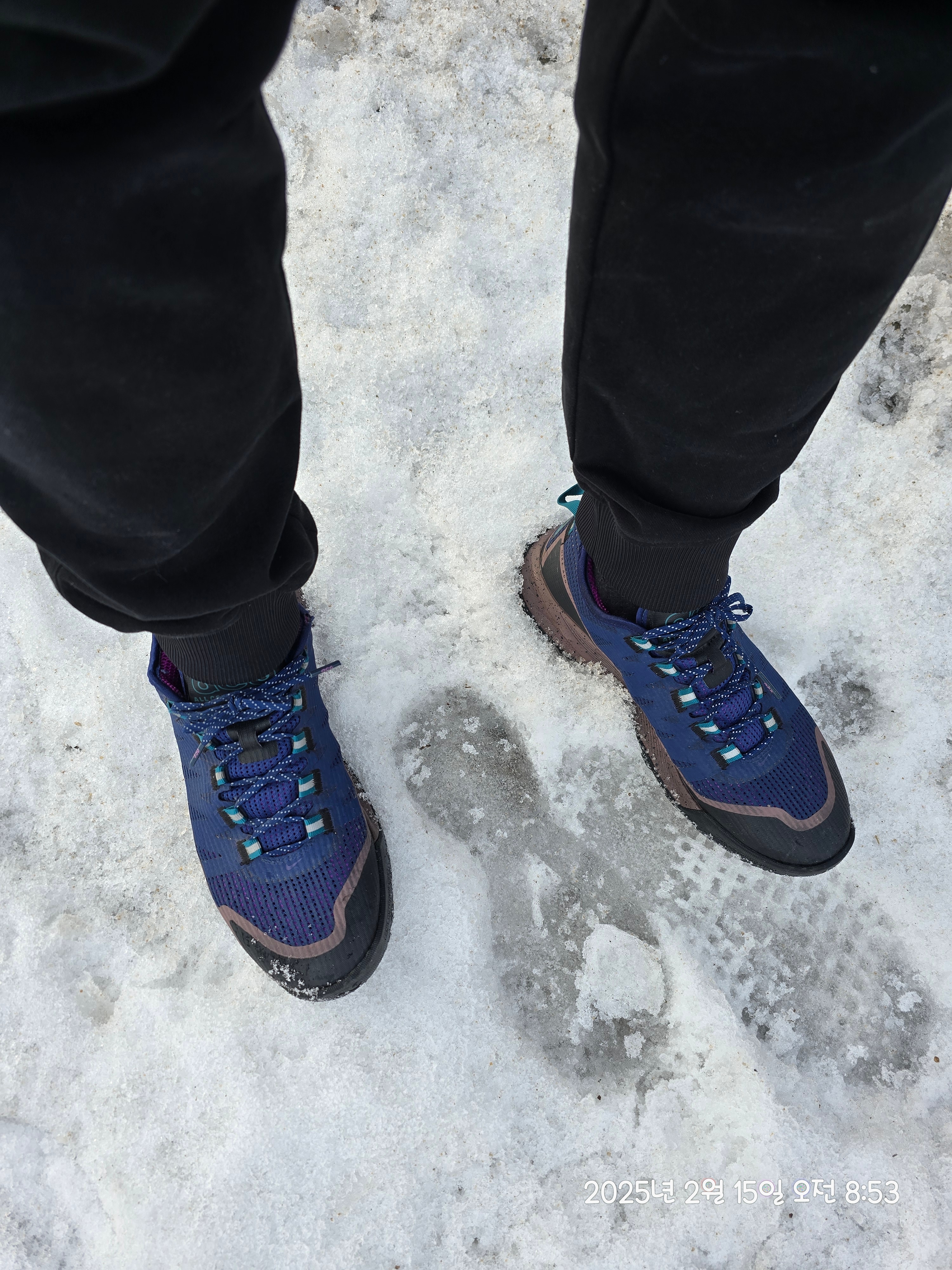 Nike ACG Air Nasu Blue Void 착용 스타일