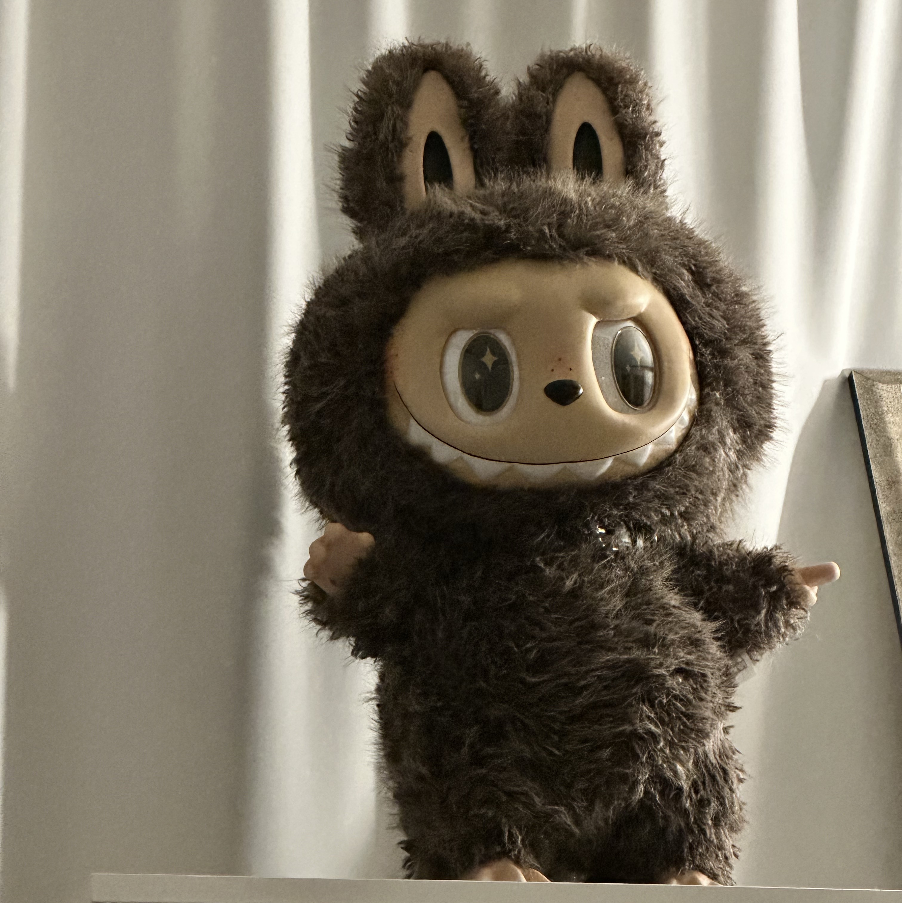 Pop Mart The Monsters I Found You Vinyl Face Doll 착용 스타일
