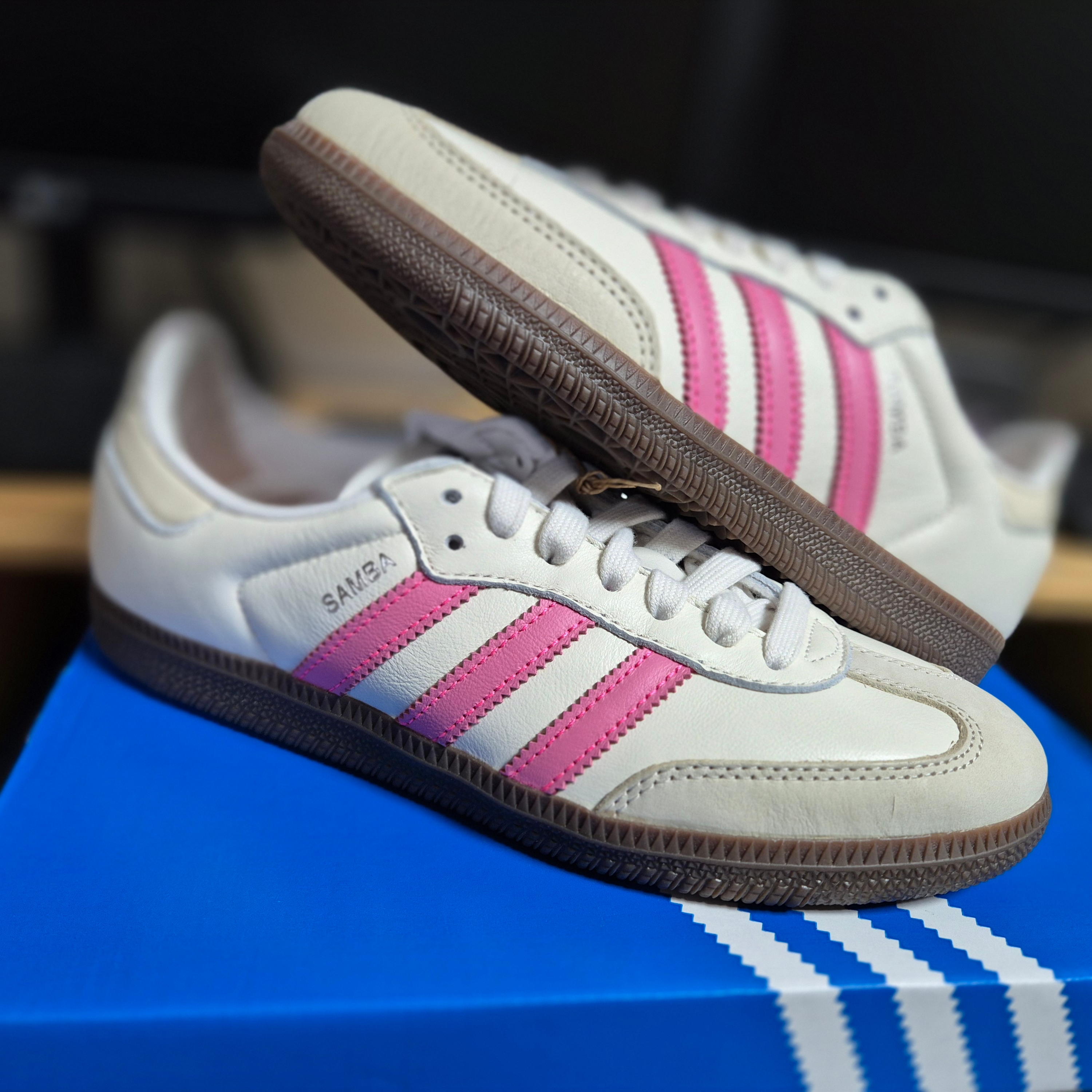 (W) Adidas Samba OG Cloud White Lucid Pink 착용 스타일