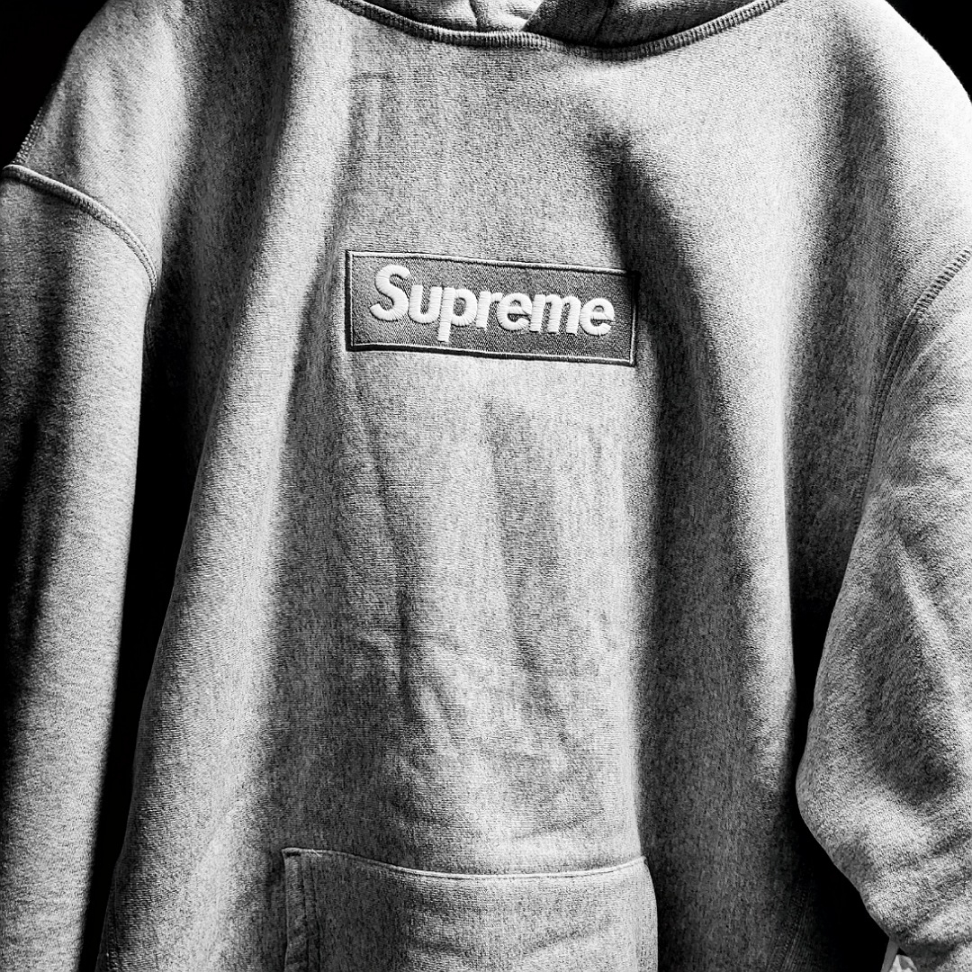 Supreme Box Logo Hooded Sweatshirt Heather Grey - 24FW 착용 스타일 - 1