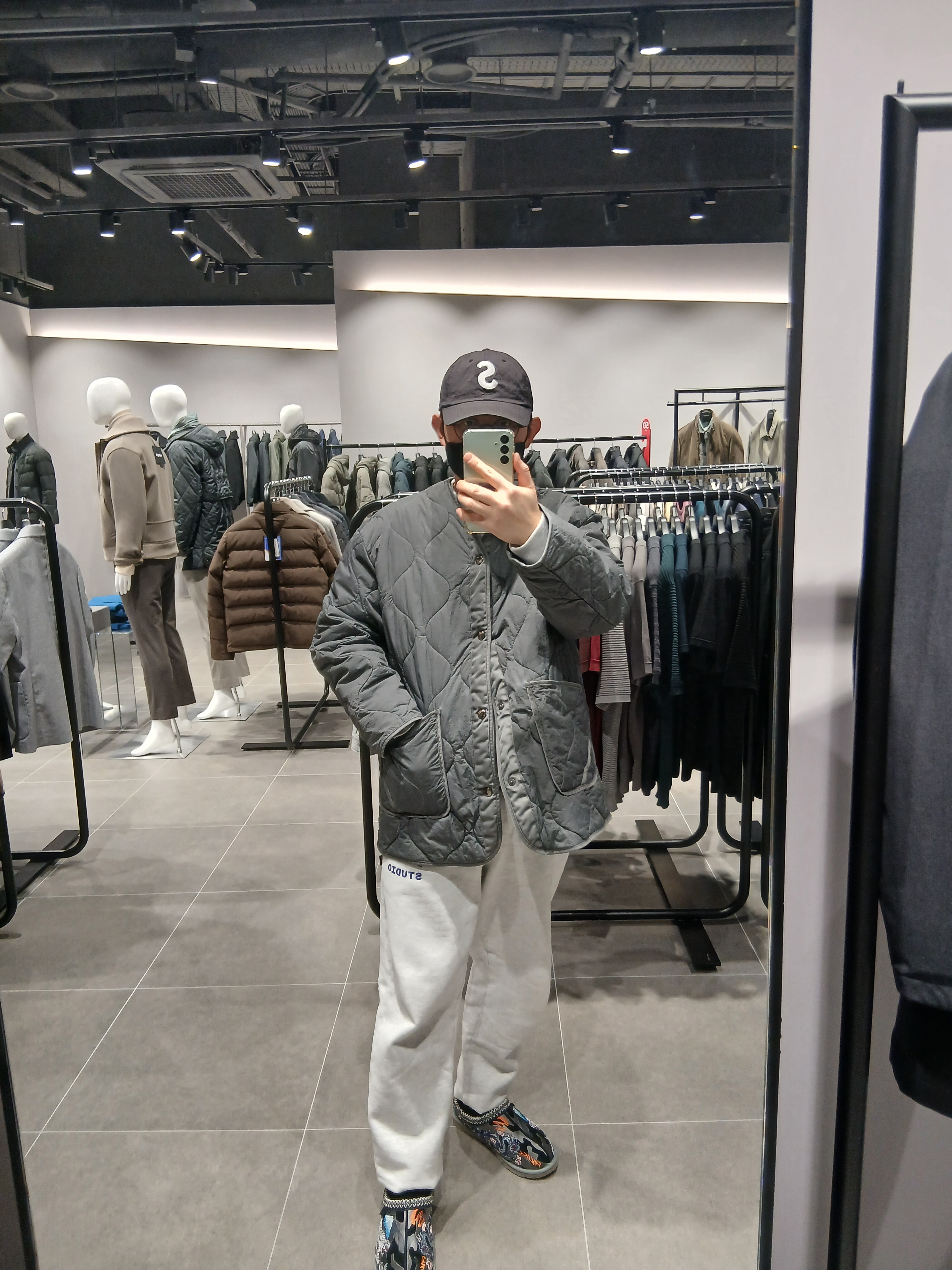 Supreme Cordura Ripstop S Logo 6-Panel Black - 23SS, IAB Studio Sweatpants Light Gray 착용 스타일 - 9