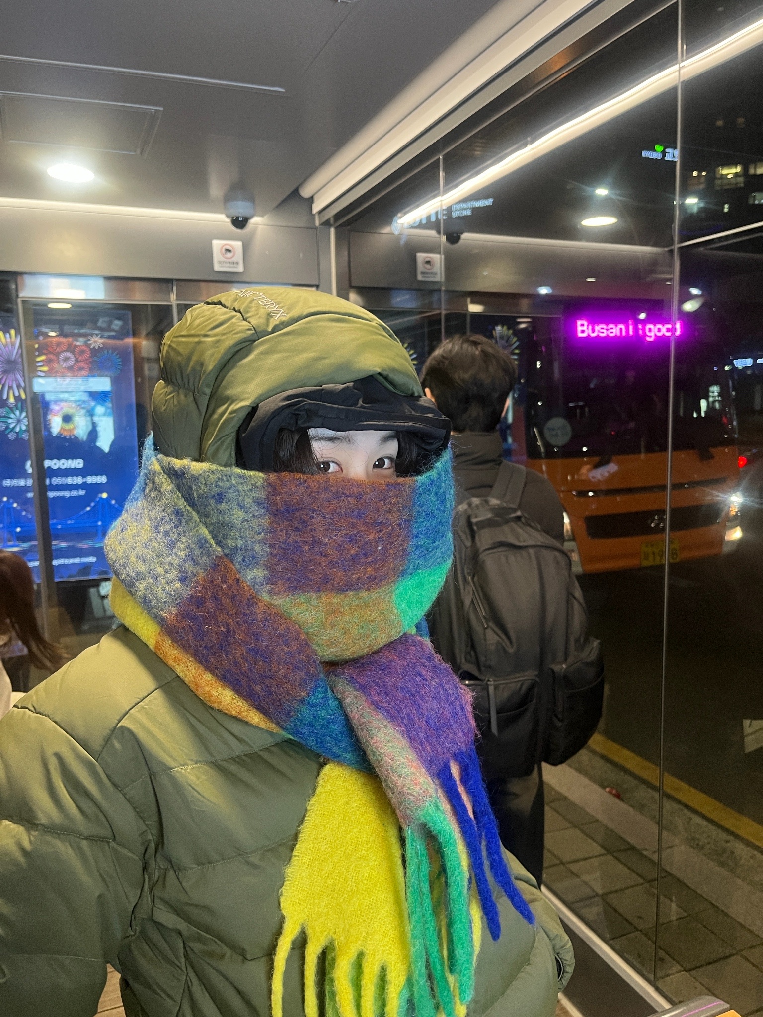 Arc'teryx Thorium Hoody Tatsu, Arc'teryx Atom Hoody Black 착용 스타일