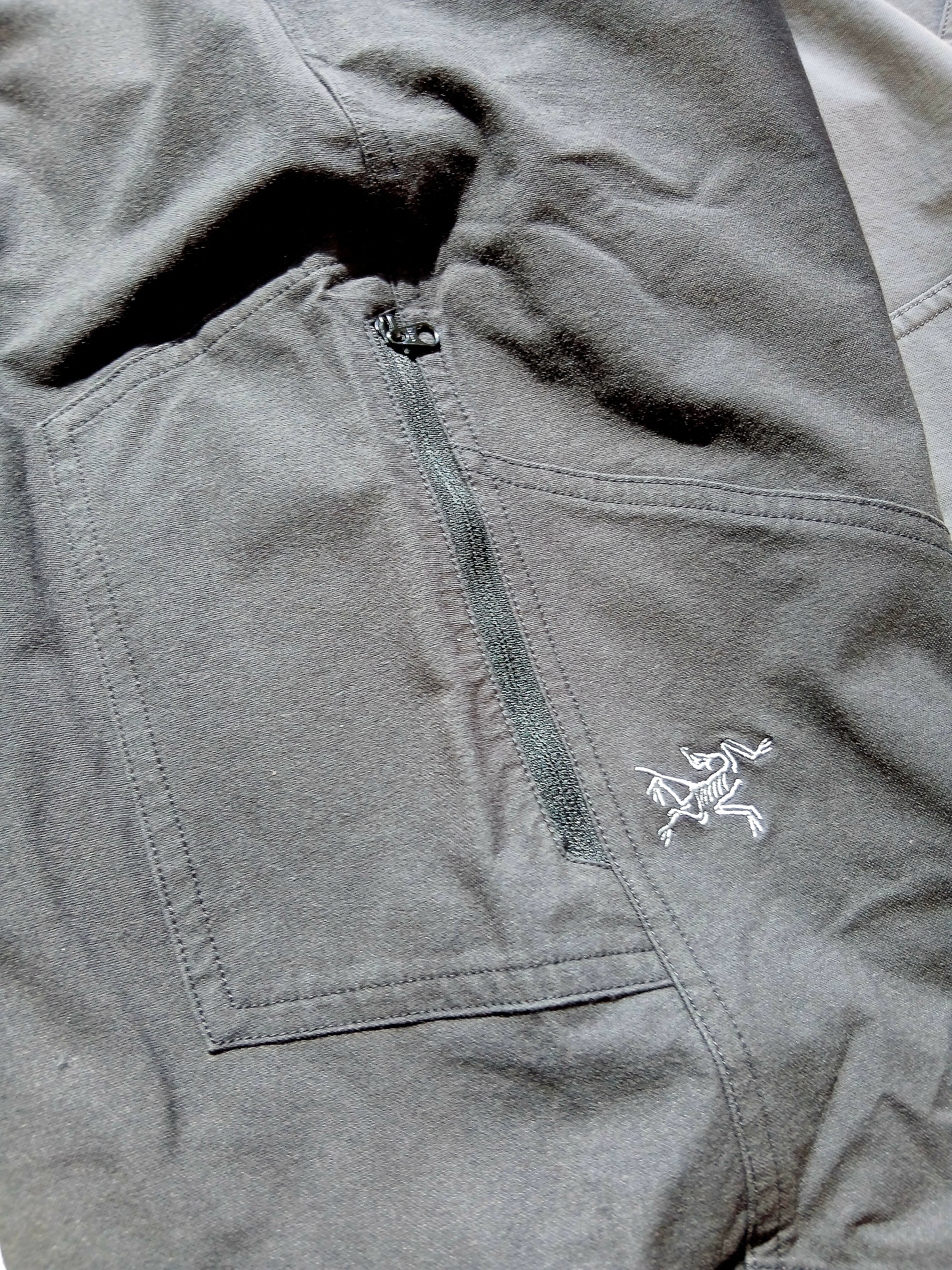 Arc'teryx Cronin Cotton Pants Black, Arc'teryx Cronin Cotton Pants Tatsu 착용 스타일 - 4