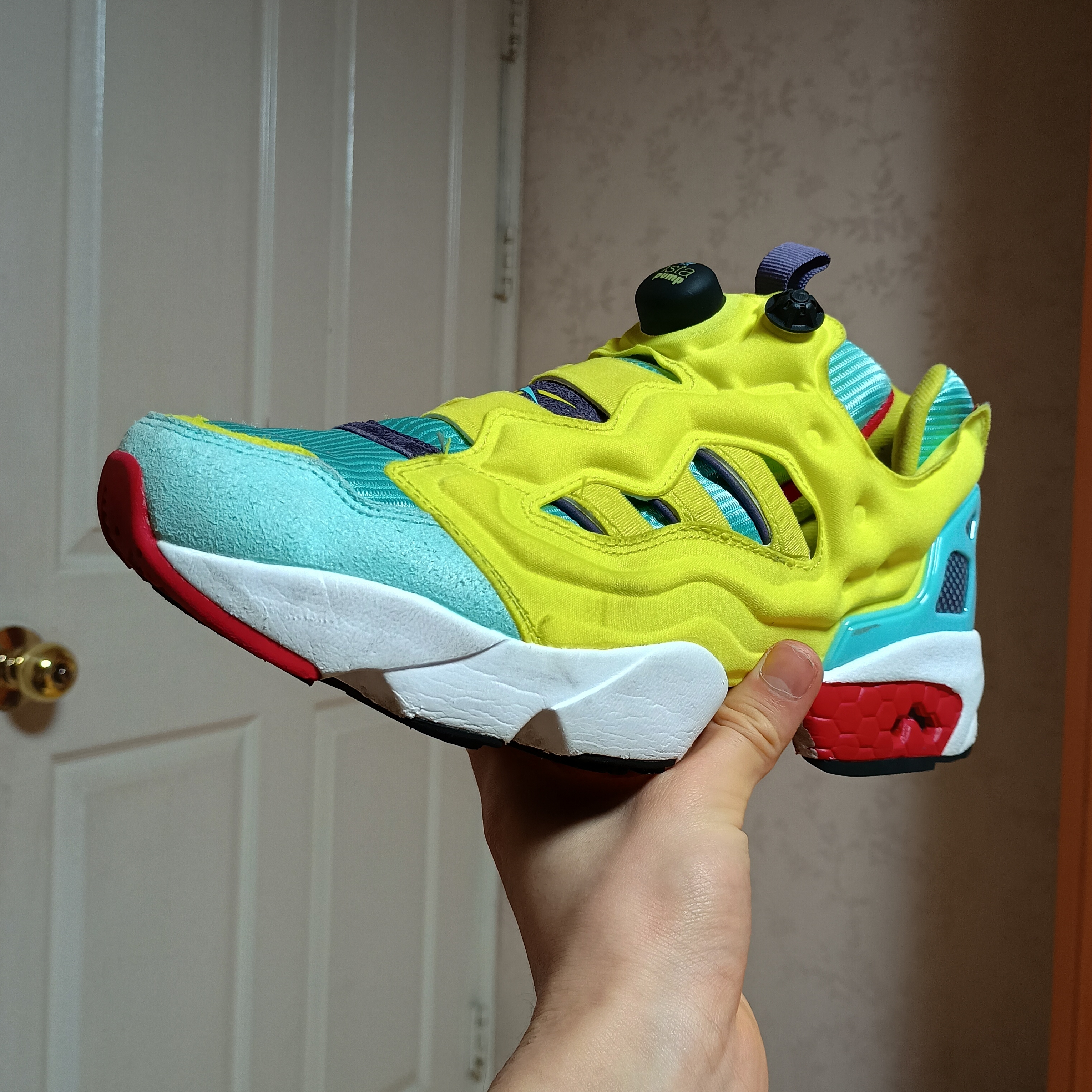 Adidas x Reebok ZX Fury Aqua Citron 착용 스타일