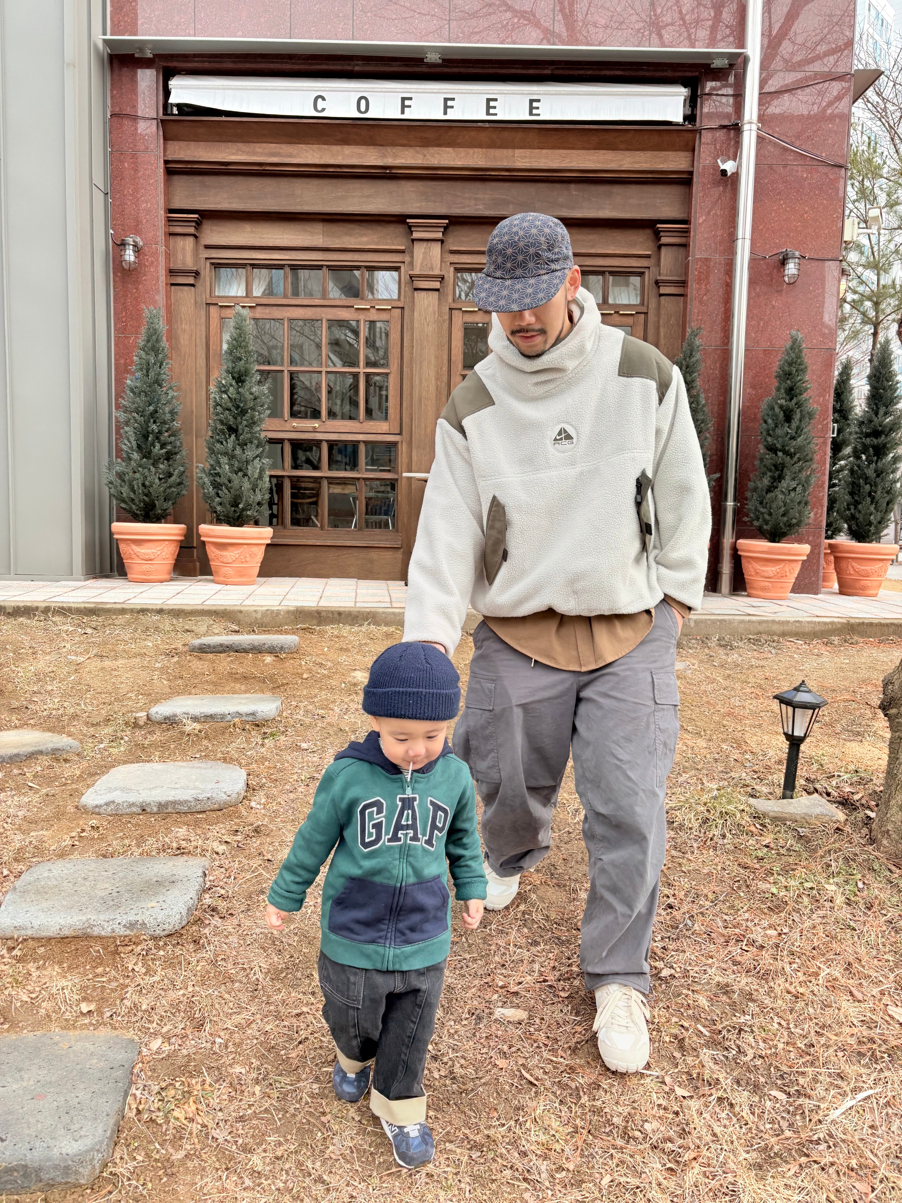 Nike ACG Balaclava Retro Fleece Pullover Light Bone Cargo Khaki - Asia 착용 스타일 - 2