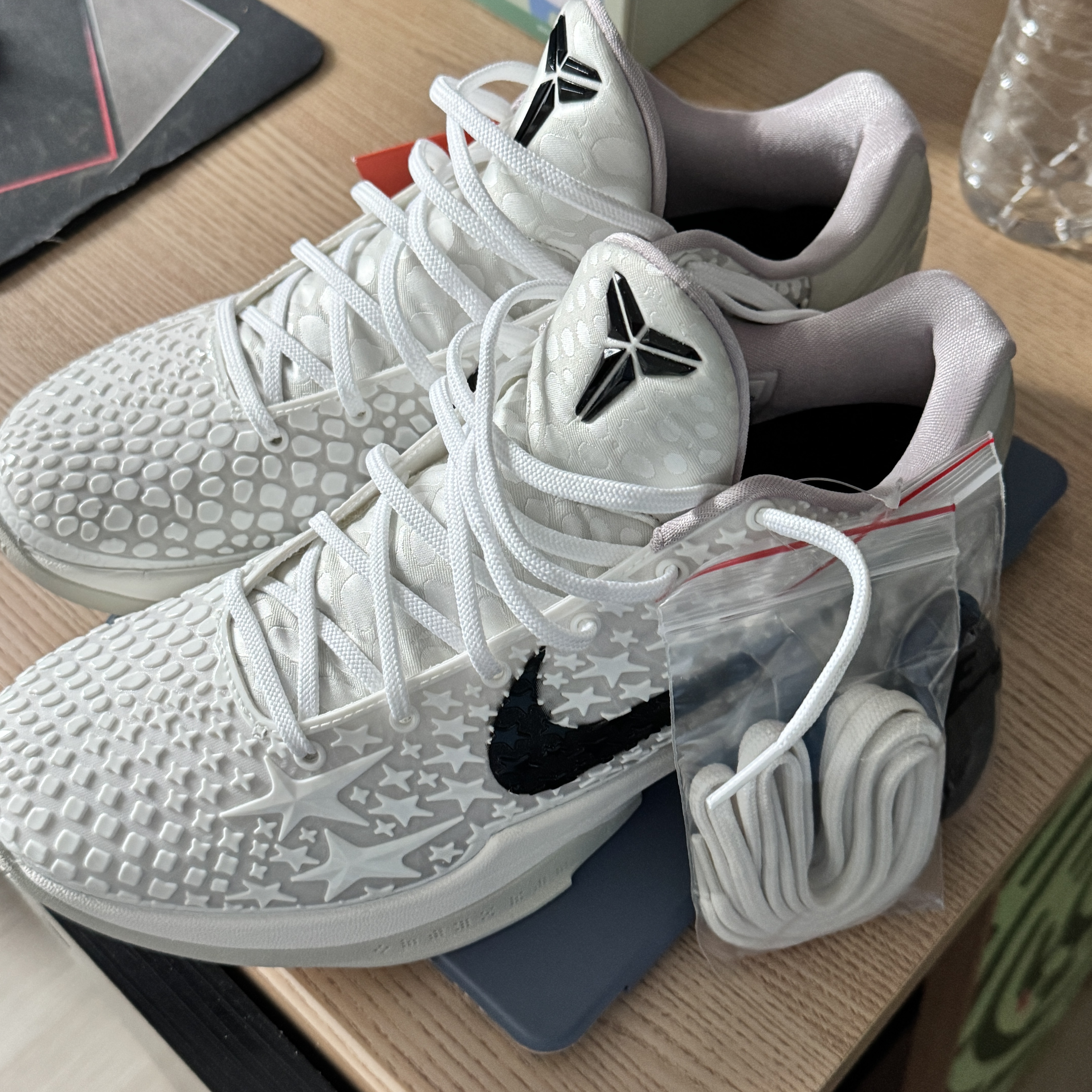 Nike Kobe 6 Protro Sail 착용 스타일