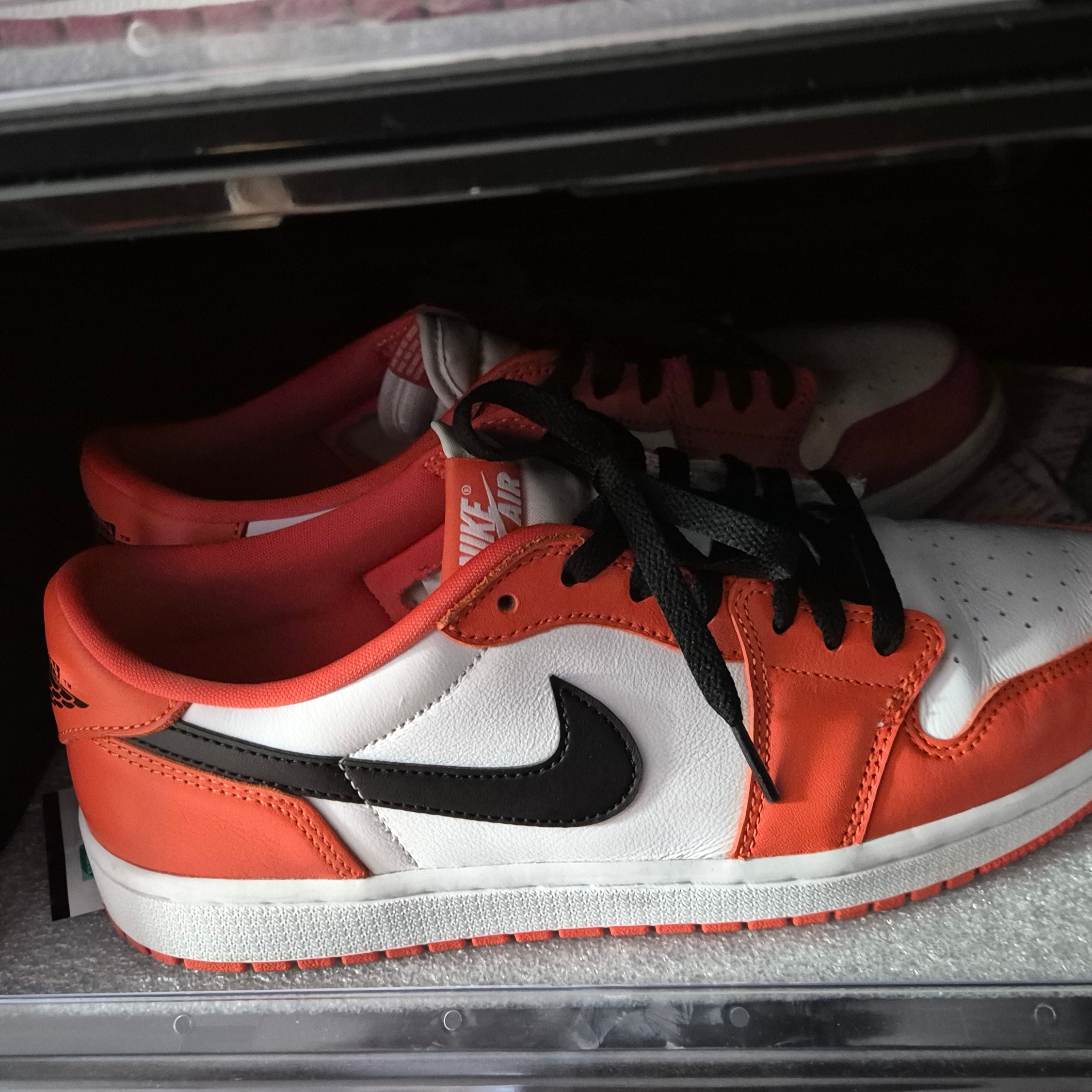 Jordan 1 Low OG Starfish 착용 스타일
