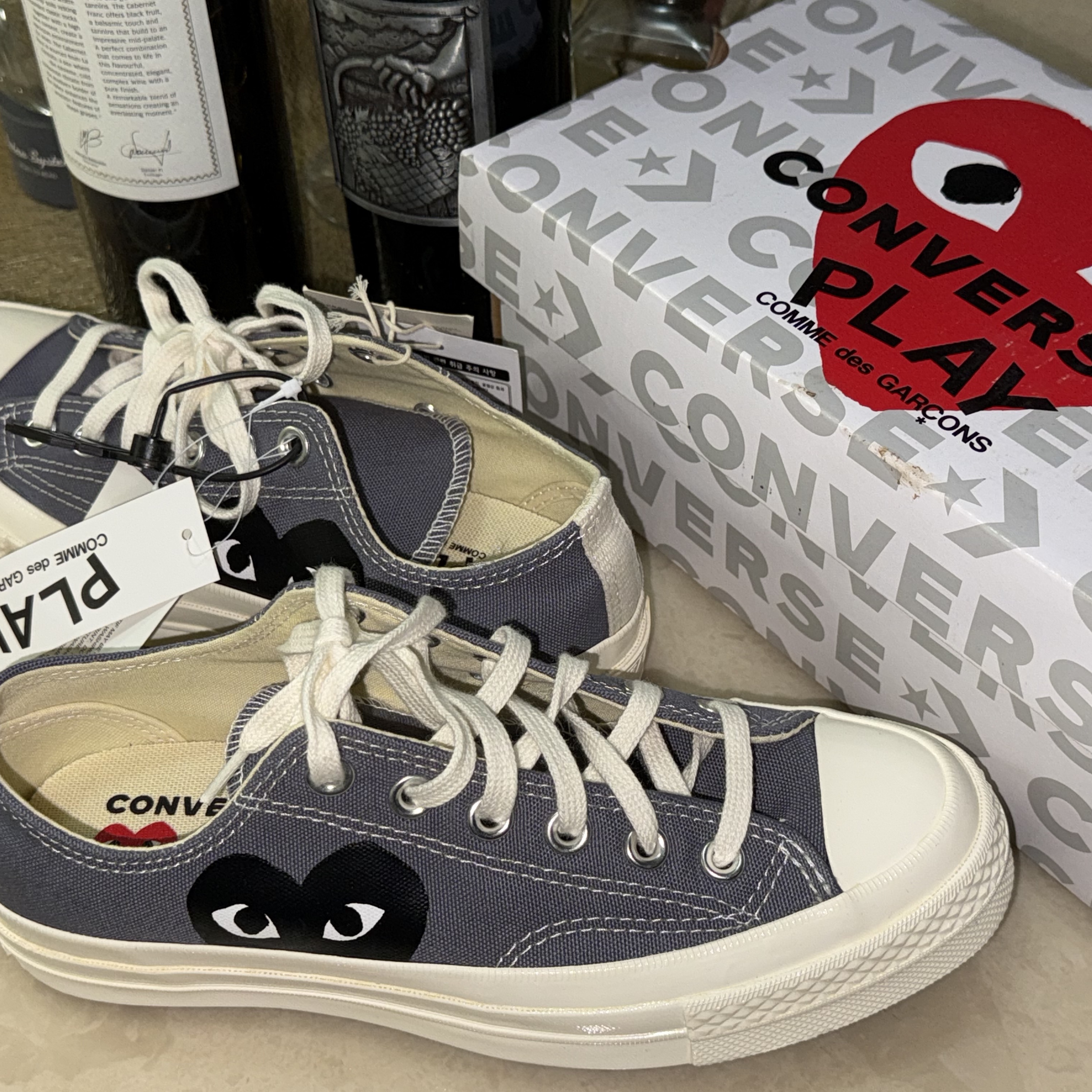 Converse x Play Comme des Garcons Chuck 70 Ox Steel Gray 착용 스타일