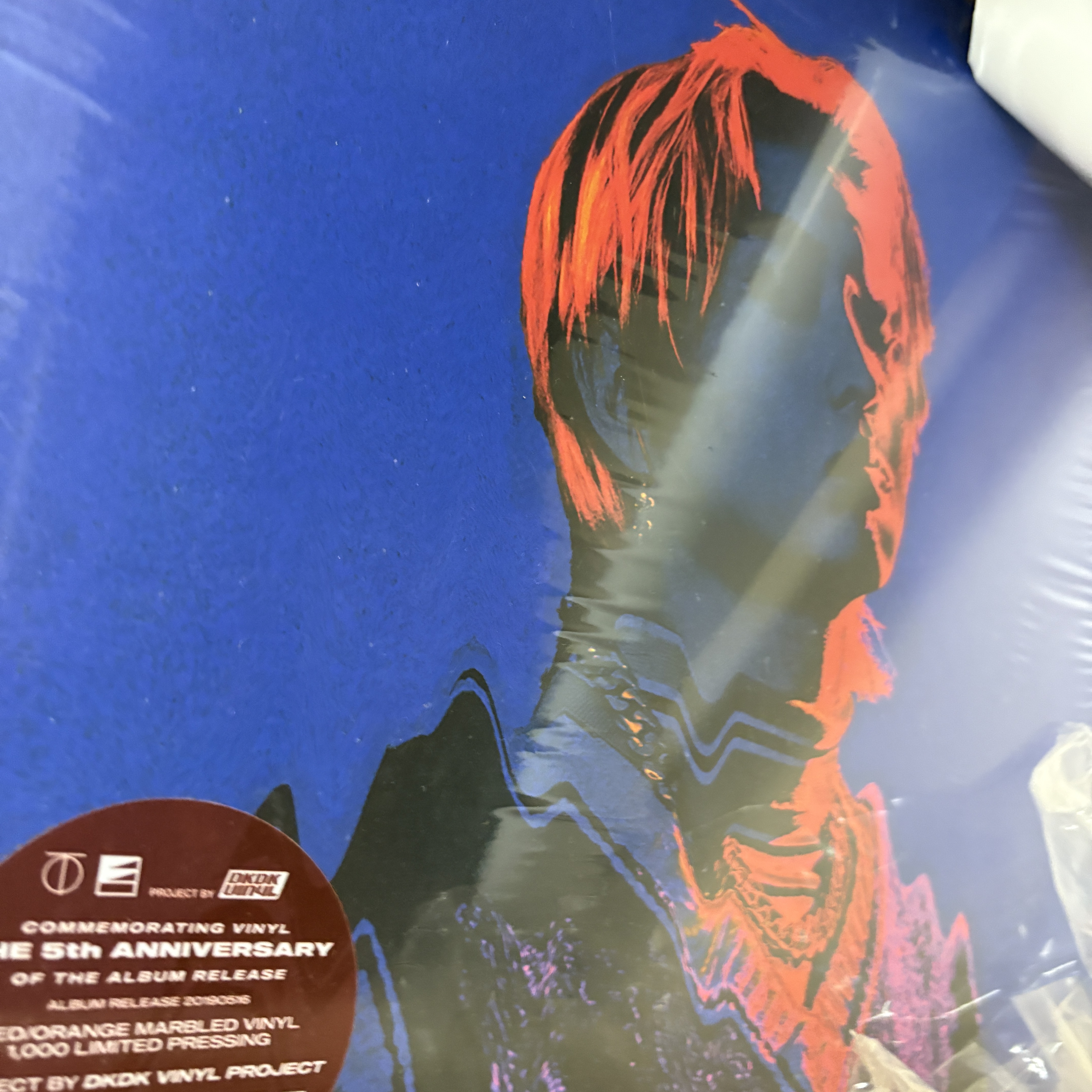 C JAMM 1st Mini Album Keung LP Limited Edition Orange Red Marbled 착용 스타일