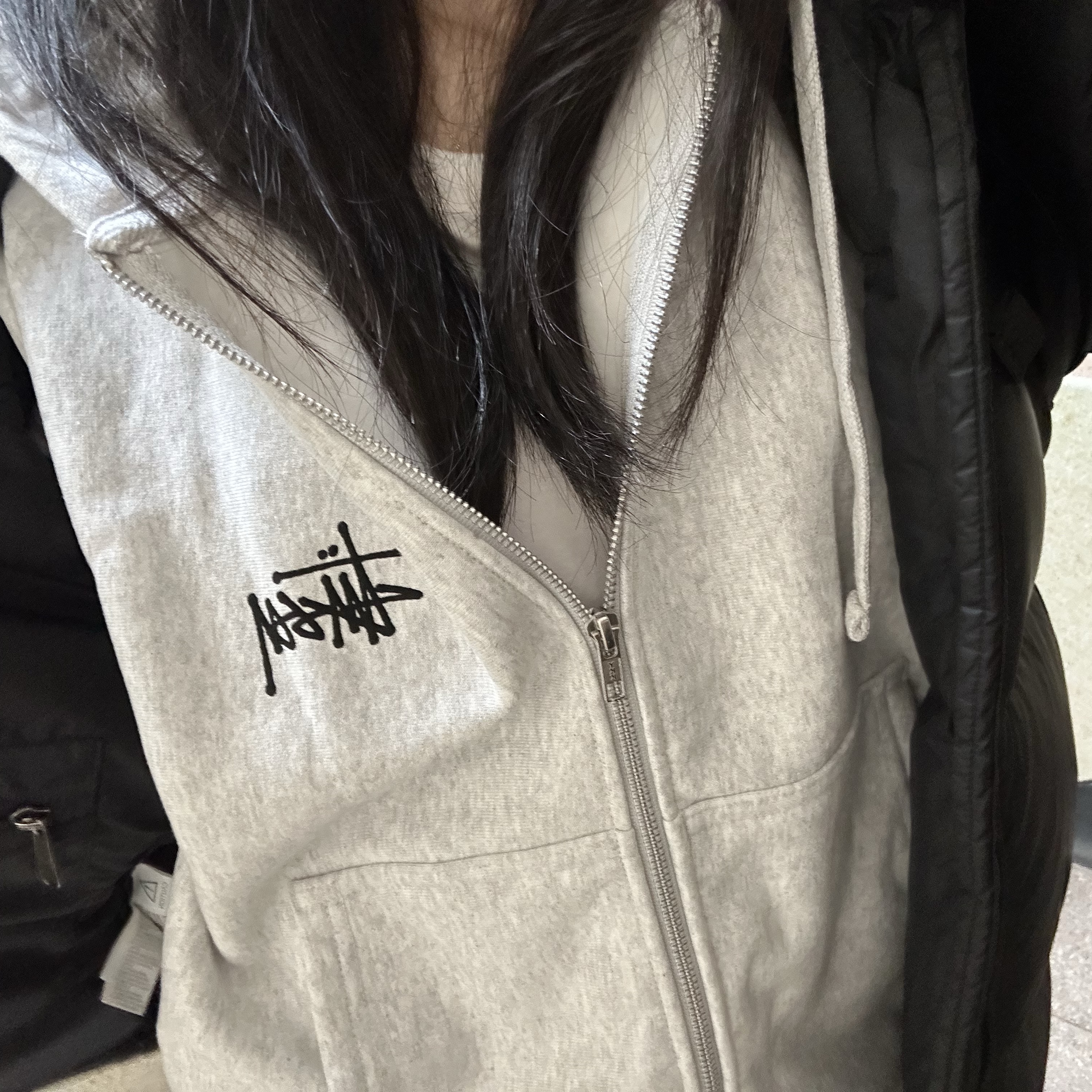 Stussy Basic Stussy Zip Hoodie Ash Heather 착용 스타일