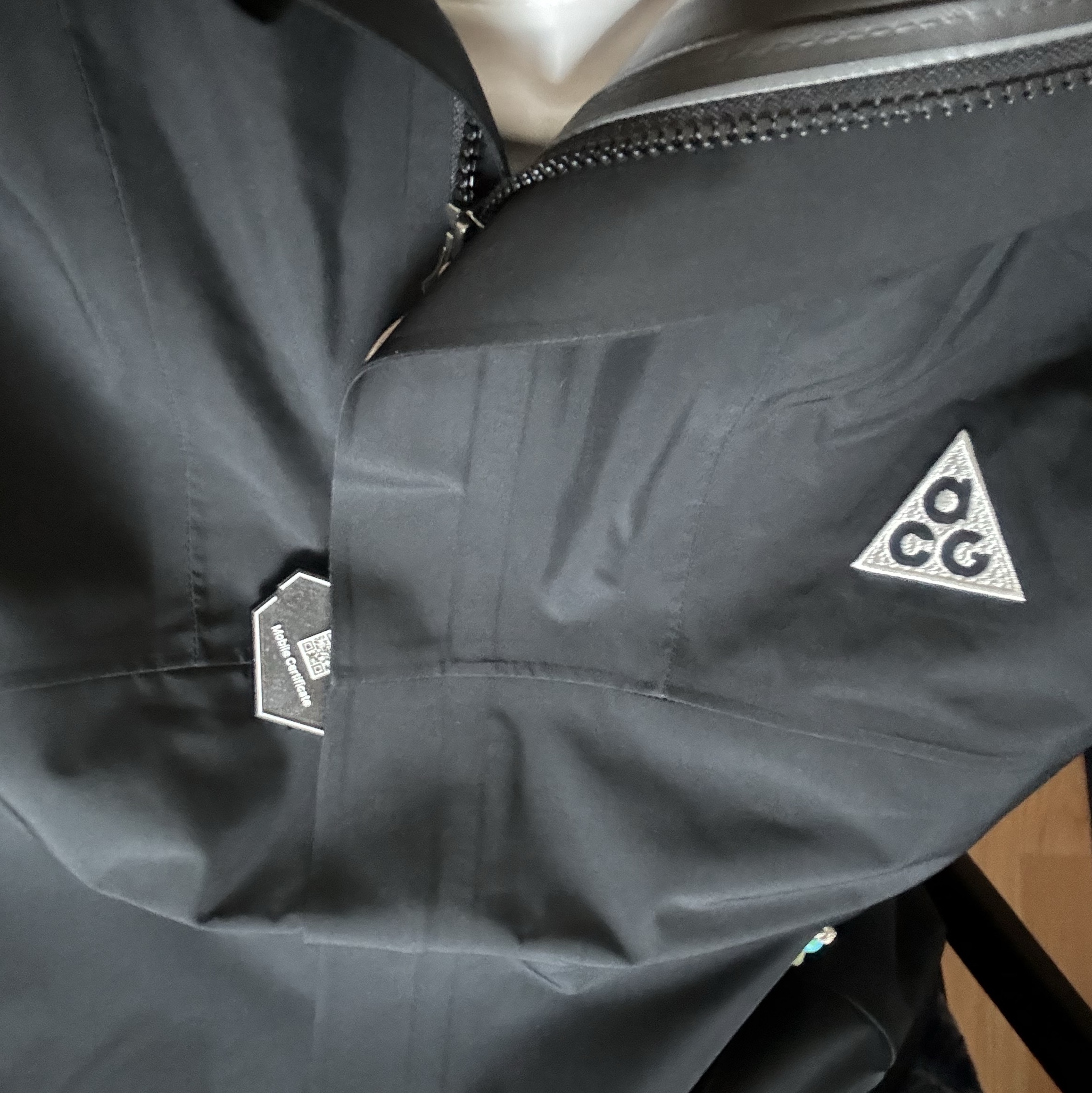 Nike ACG Storm-Fit ADV Cascade Rains Full Zip Jacket Black - Asia 착용 스타일